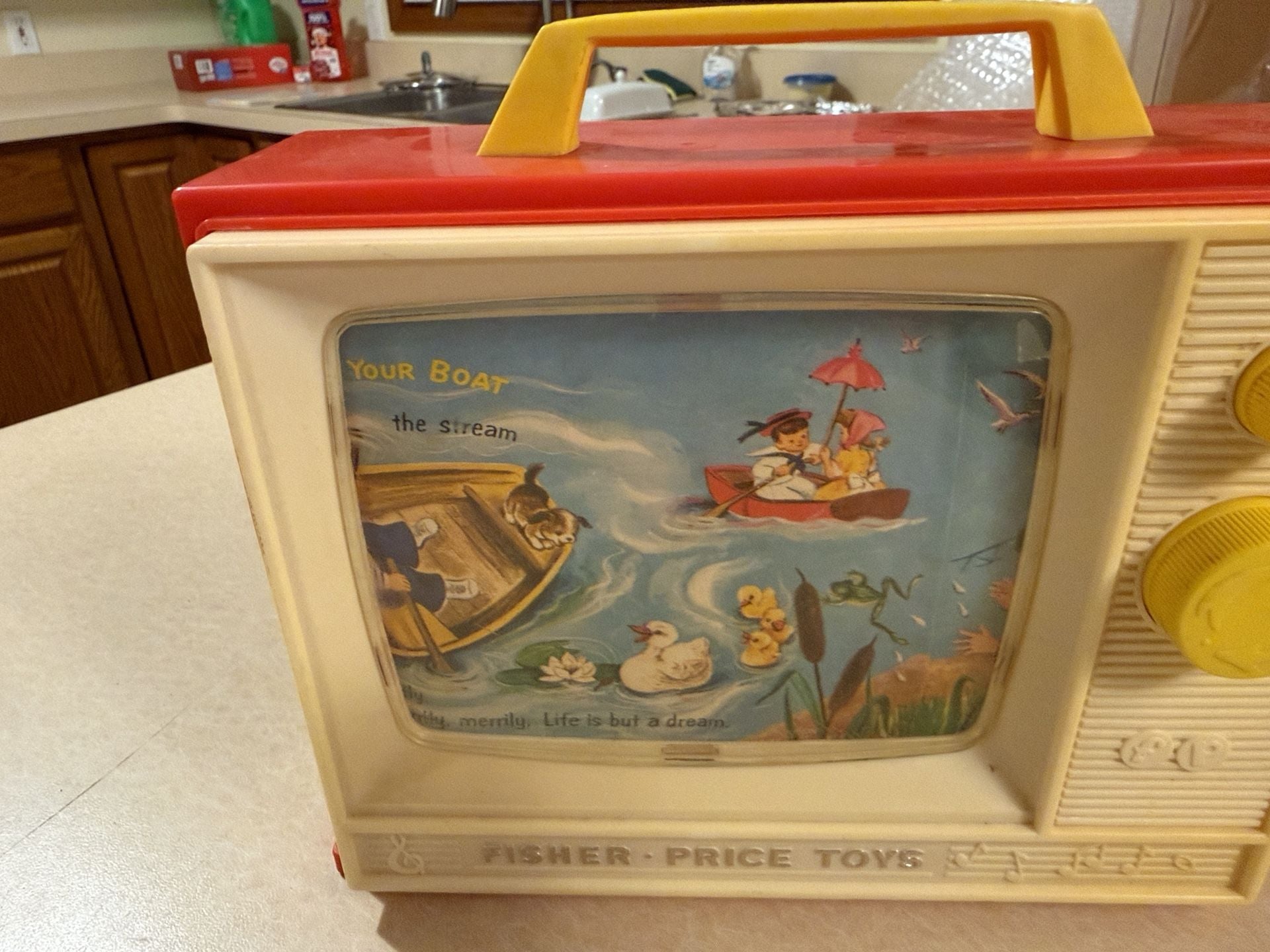 Fisher Price Two Tune Giant Screen Music Box TV 114 London Bridge 3