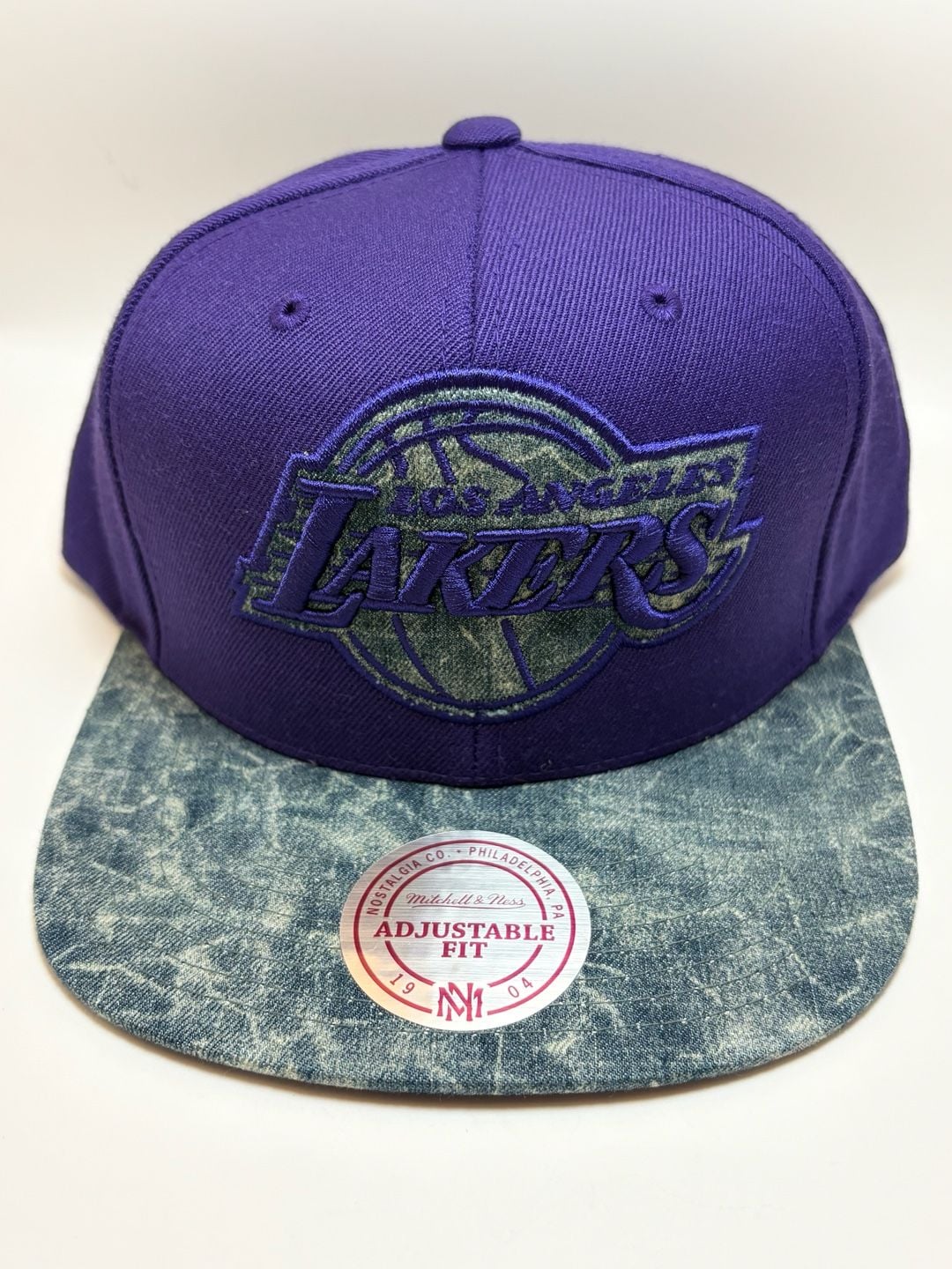 Mitchell & Ness Los Angeles Lakers Acid Wash Brim Snapback Hat 3