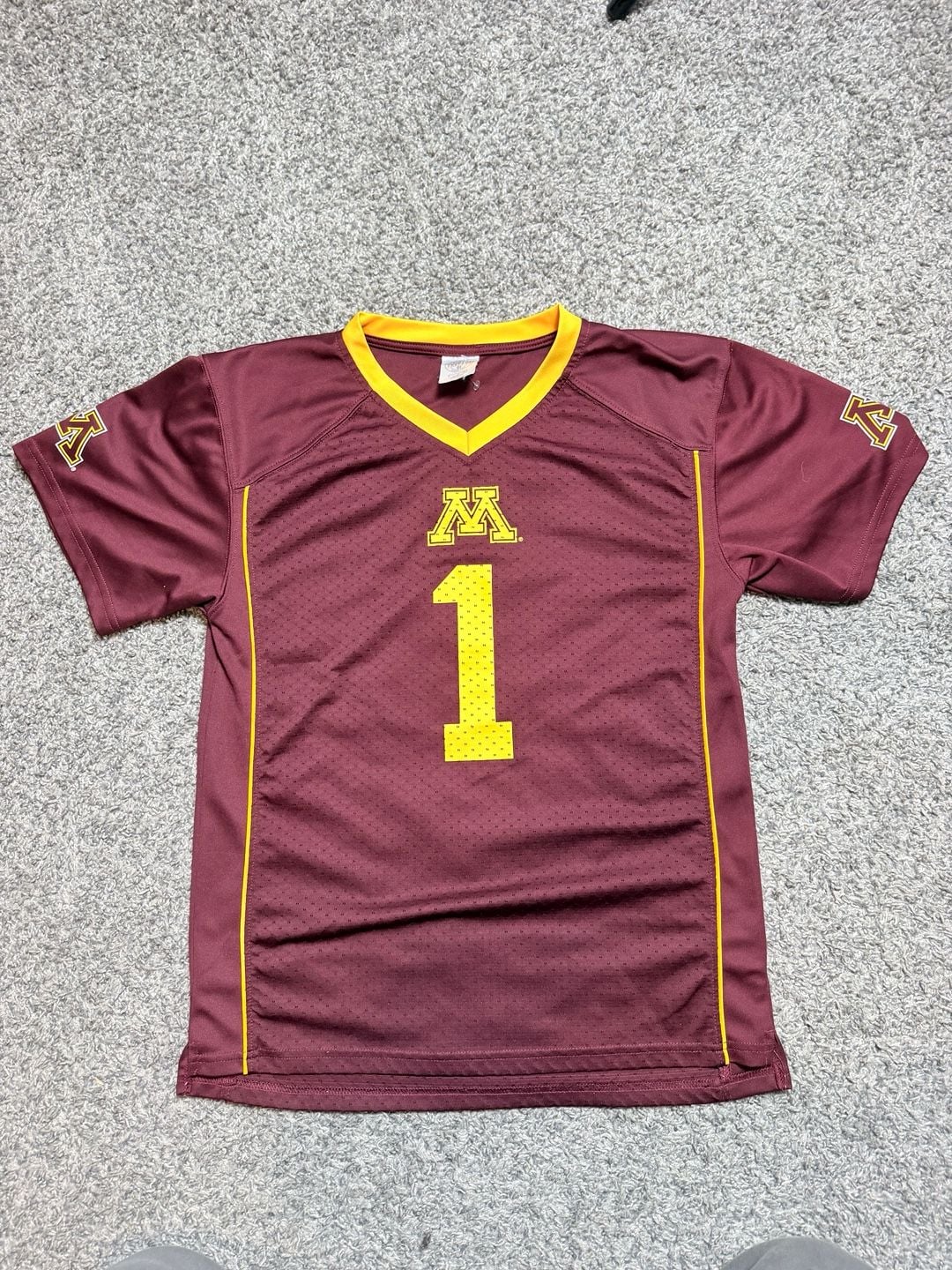 Top Promotion Minnesota Golden Gophers Jersey Maroon Gold #1 Boys L 2