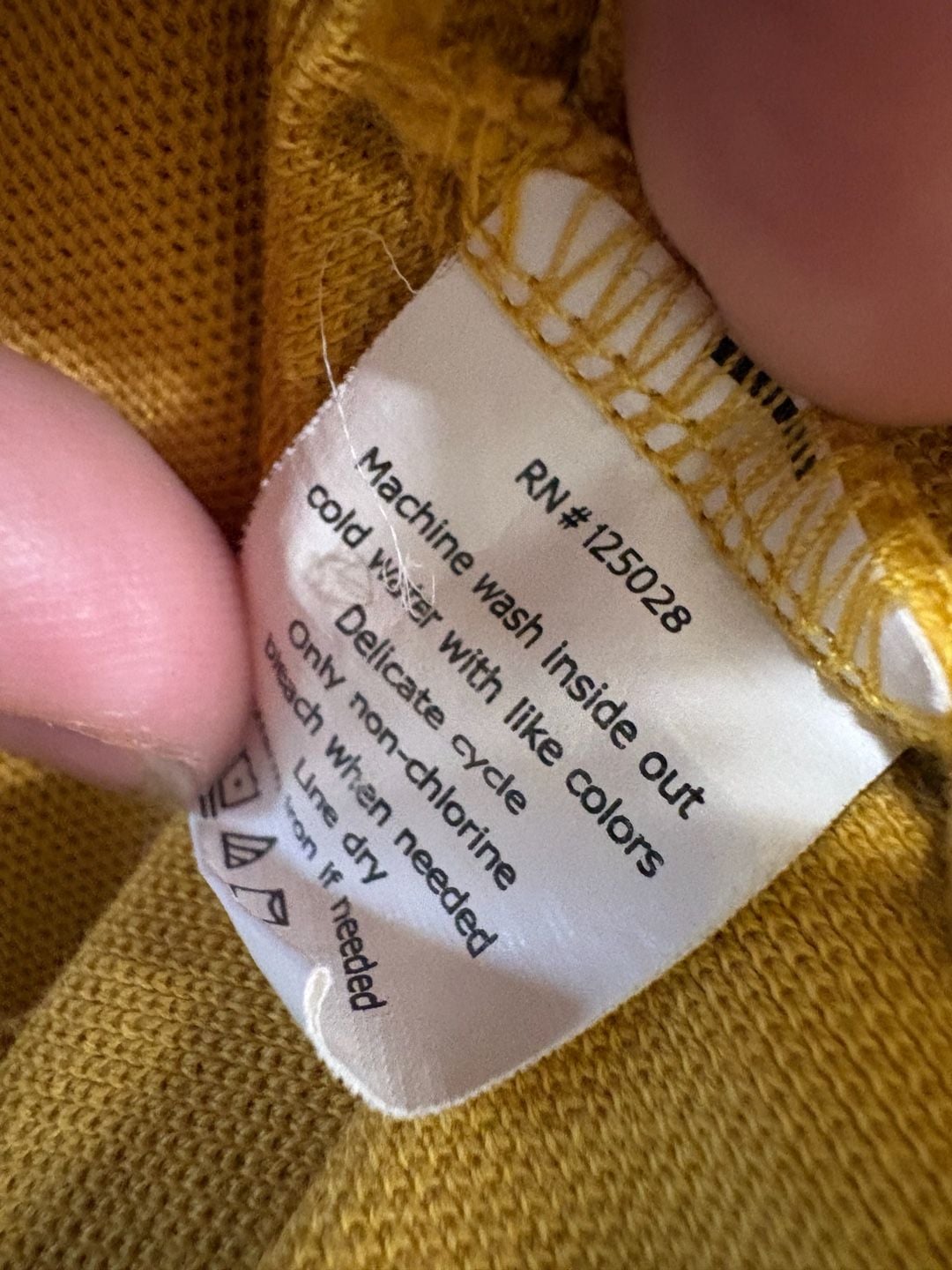 Psycho Bunny Y2K/2000s inspired Polo Shirt Yellow Short Sleeve Pima Cotton Logo
Size Men’s 8 (XXL)
Dm for measurements
Send offers
#PSYCHOBUNNY #POLO 8