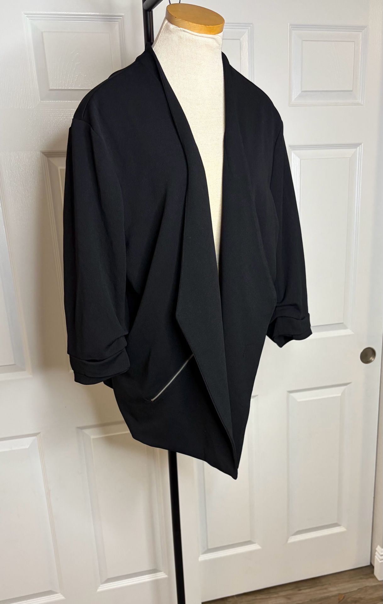 123-Maurices Women's Long Sleeve Black Open Front Collared Blazer Size ...3XL 2