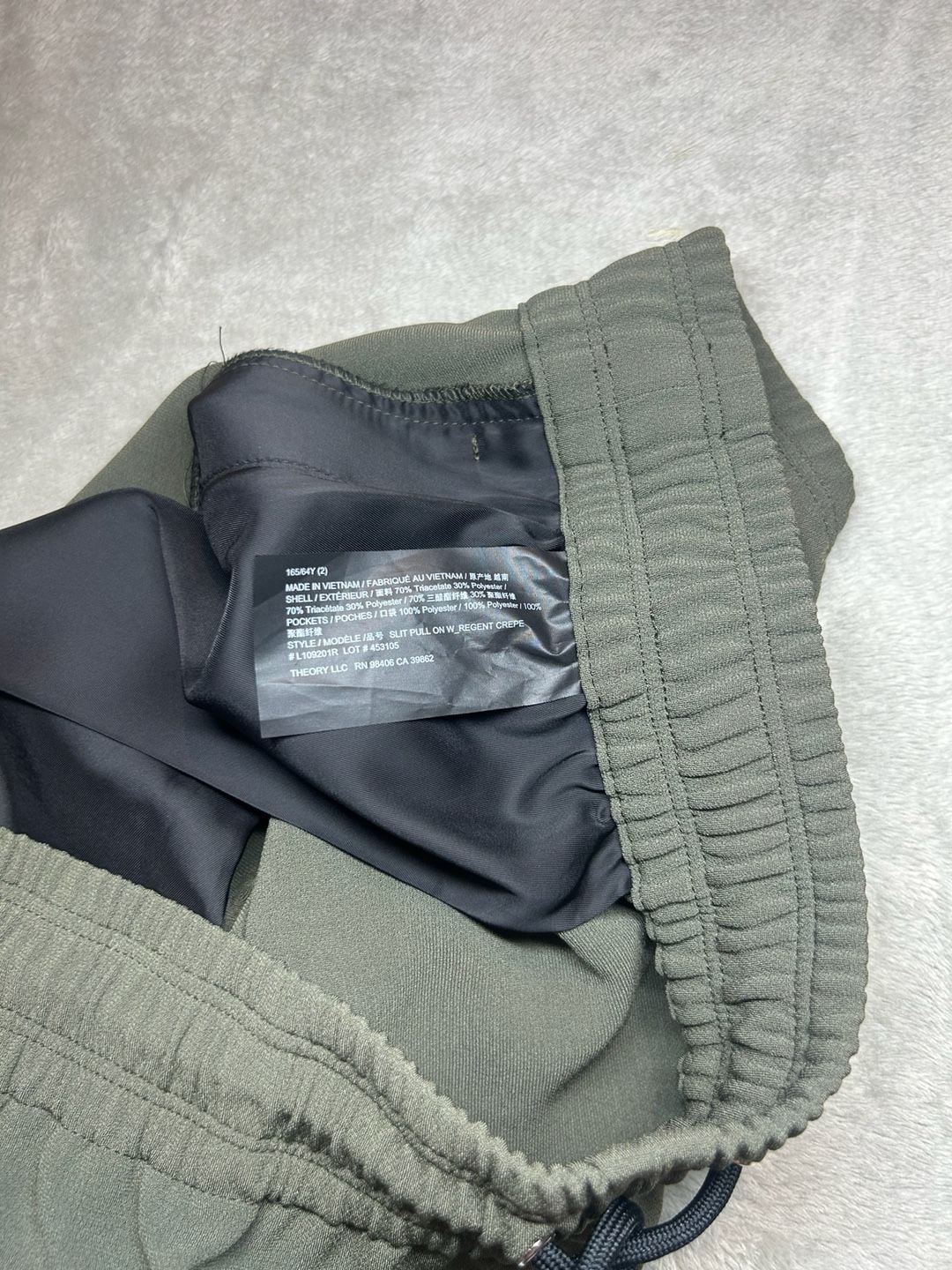 Theory Slit Pull On W Regent Crepe Pants Size 2 Olive Green 6