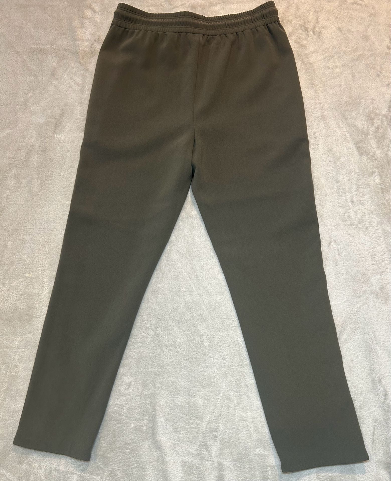 Theory Slit Pull On W Regent Crepe Pants Size 2 Olive Green 7