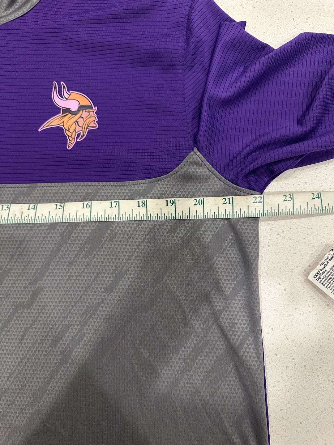 Nike Minnesota Vikings NFL 1/4 Zip Pullover Jacket Purple Gray 6