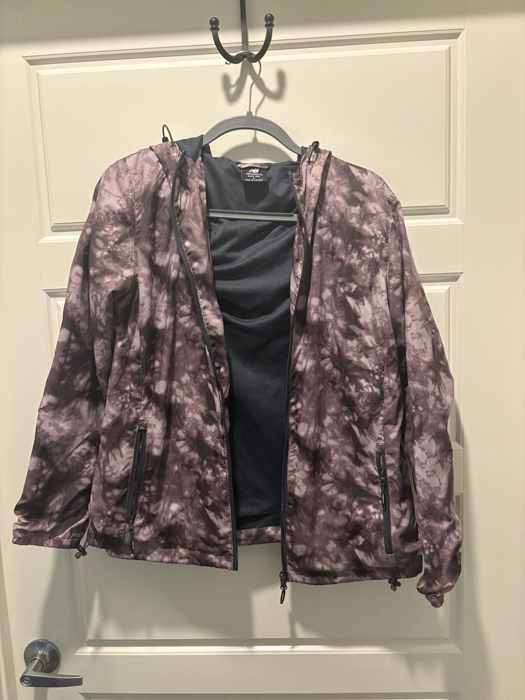 New Balance Zip Jacket Size L Purple Tie Dye Windbreaker 2