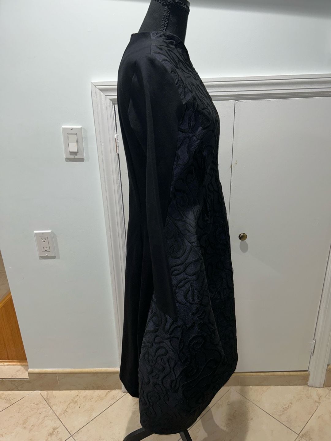 Elio Dress Size 6 Black Blue Jacquard Long Sleeve Bubble Hem 3