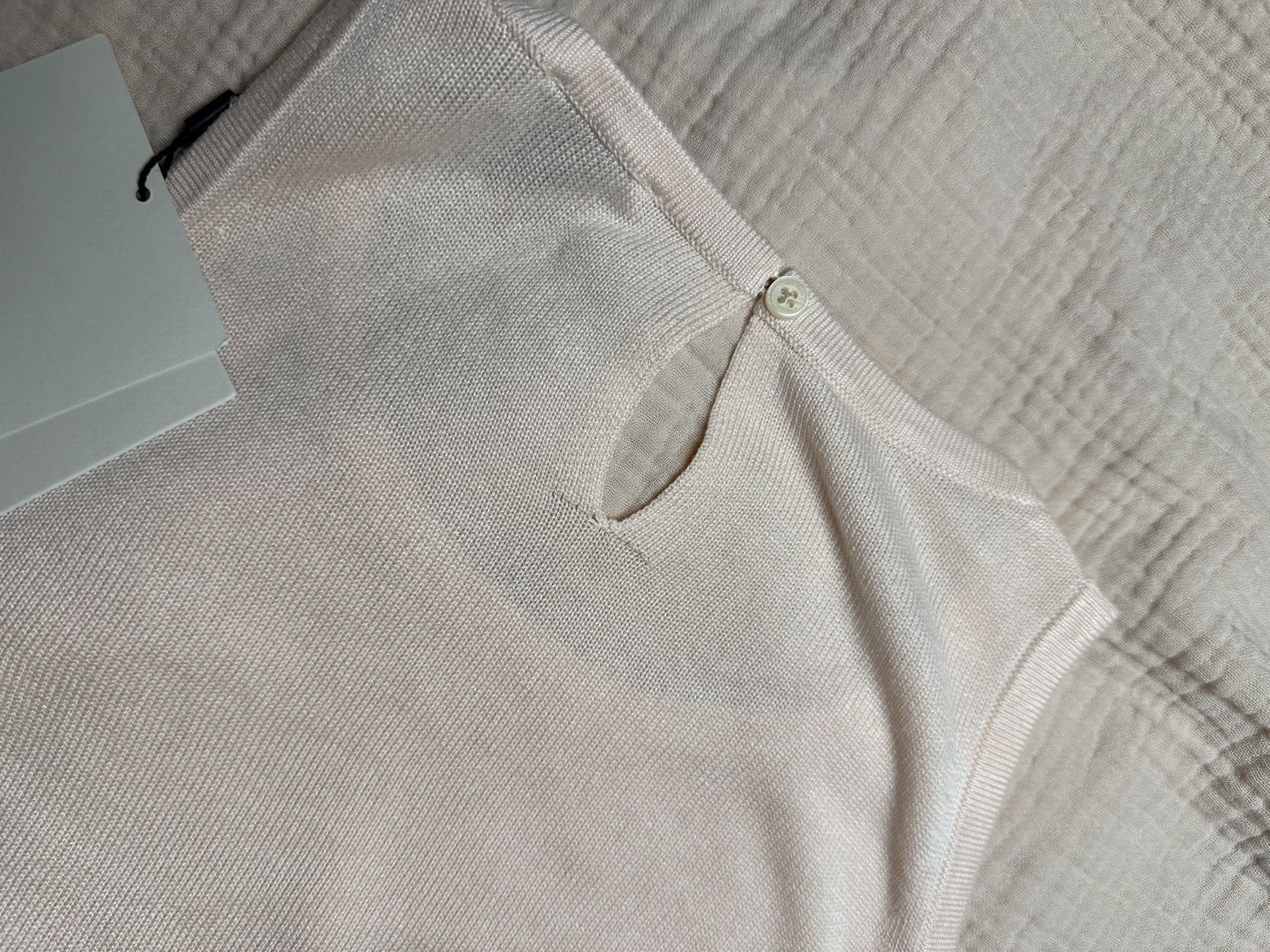 Calvin Klein Size M Women's Viscose Sleeveless Crewneck Tank Top 8