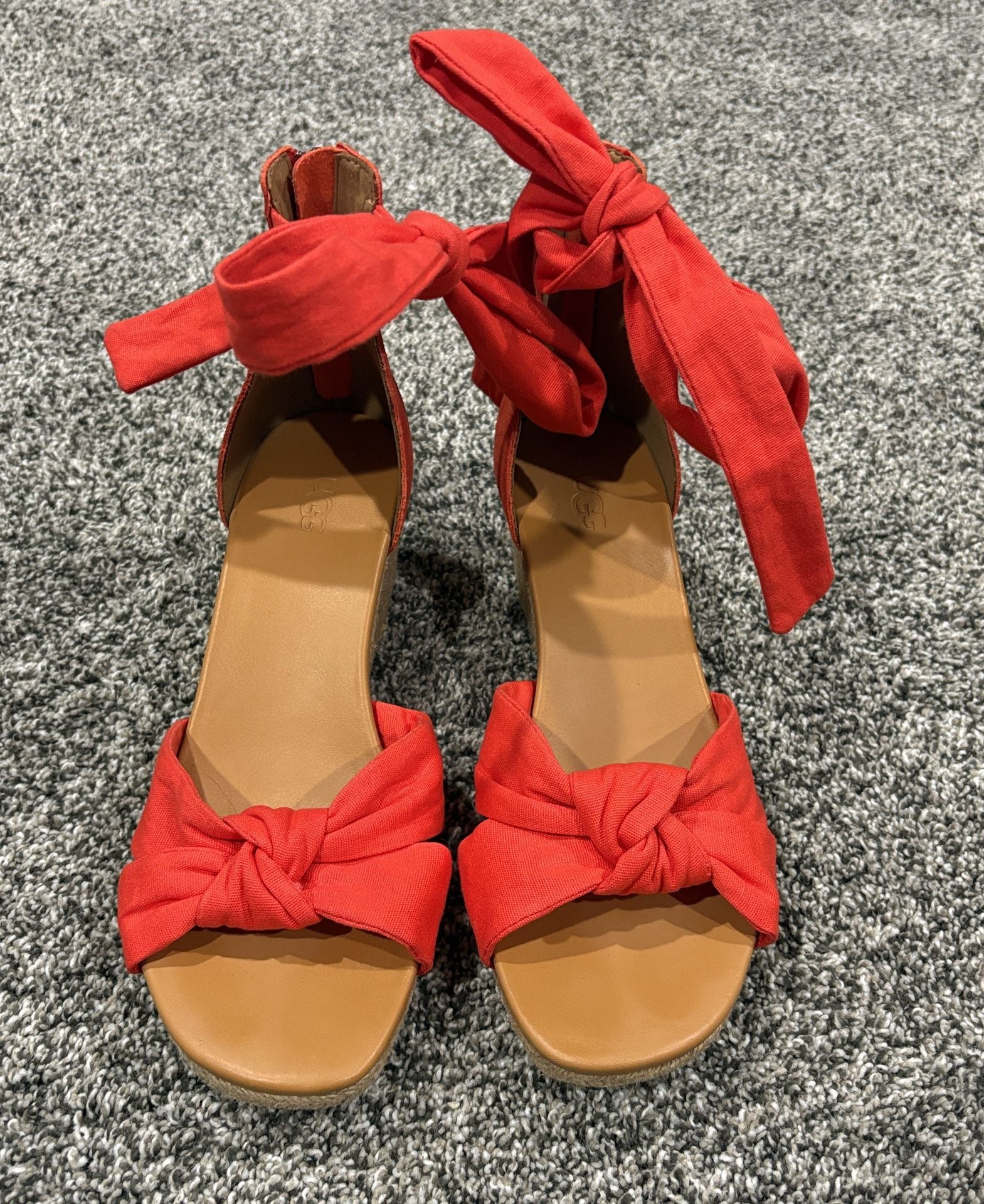 UGG Wedge Espadrille Sandals Size 8.5 Red Canvas Suede Ankle Tie 2