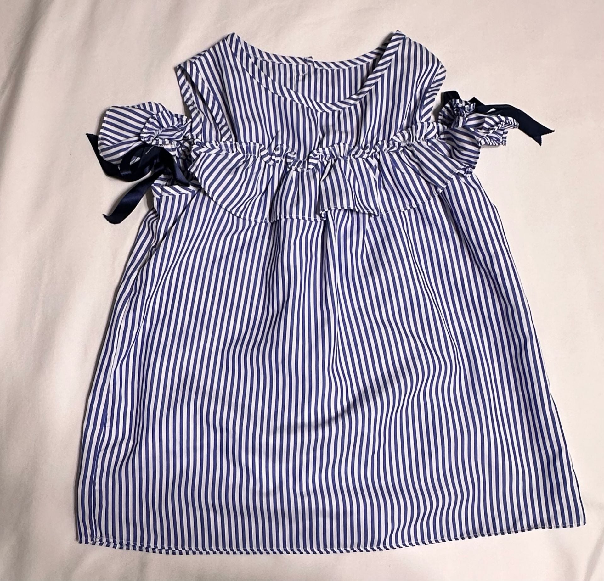 Unbranded Striped Cold Shoulder Dress Size 120 Blue White Bows 6