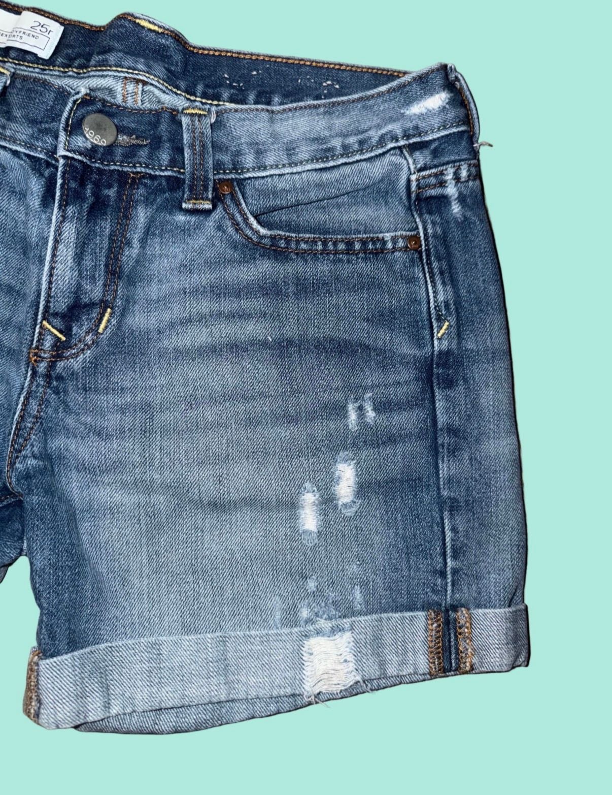Gap 1969 Boyfriend Denim Shorts – Distressed & Cuffed, Size 25R 8