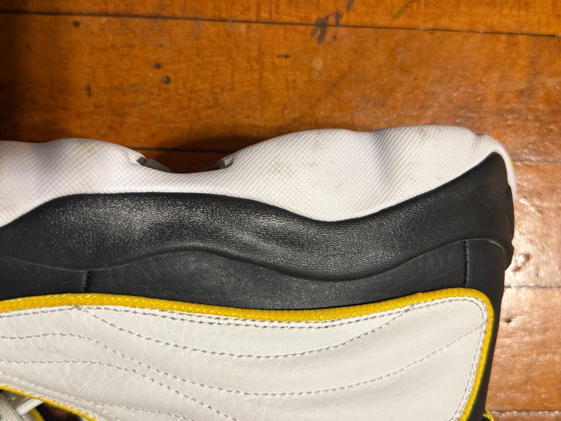 Jordan Jumpman Pro GS Size 6Y White Black Yellow Sneakers 6