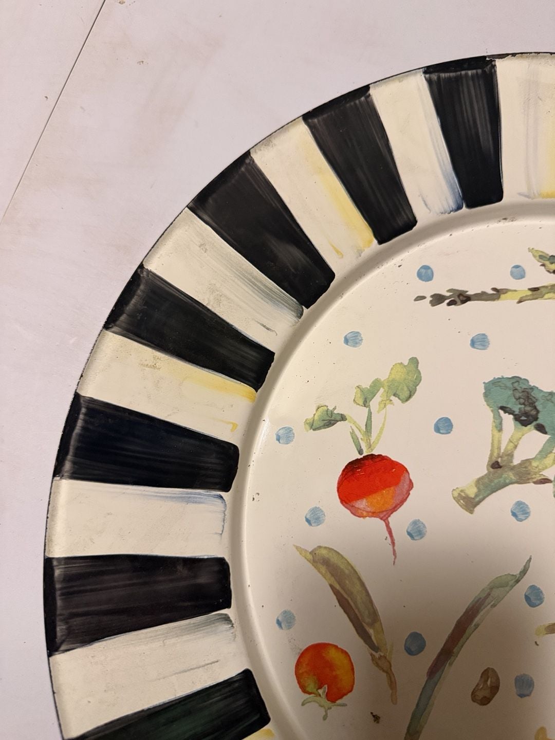MacKenzie-Childs Enamel Vegetable Serving Charger Plate Black White Stripe 8