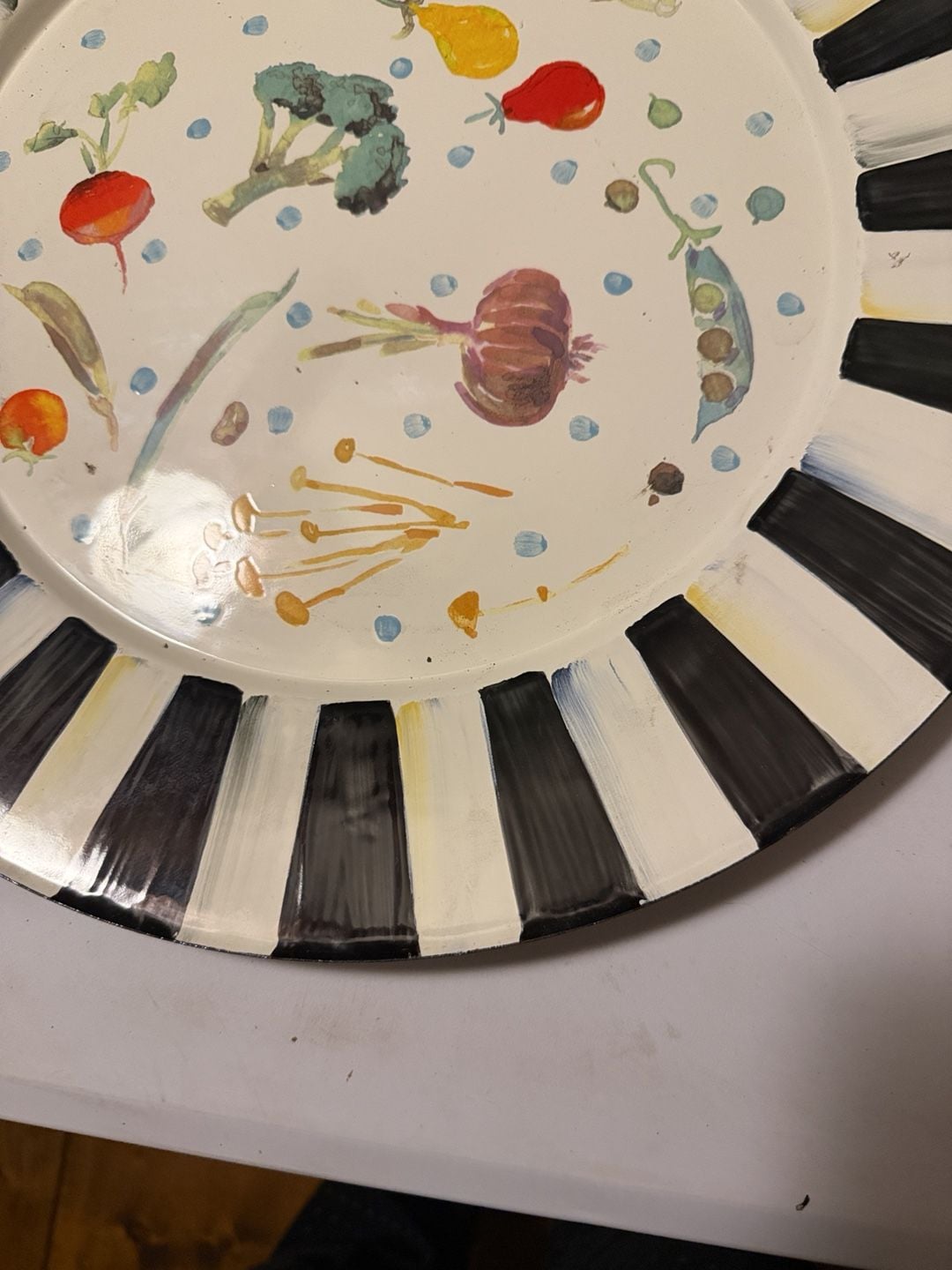 MacKenzie-Childs Enamel Vegetable Serving Charger Plate Black White Stripe 10