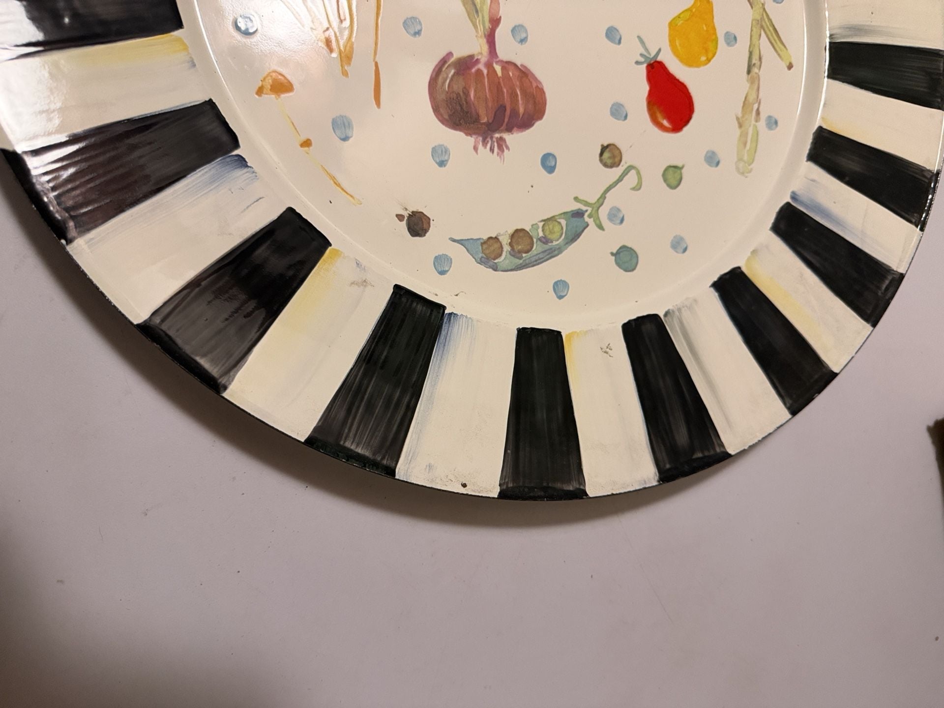 MacKenzie-Childs Enamel Vegetable Serving Charger Plate Black White Stripe 12