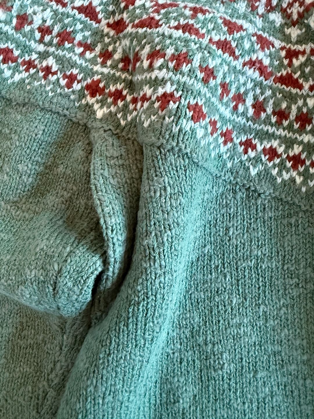 L.L. Bean Fair Isle Turtleneck Sweater Size S Blue Wool Blend 4