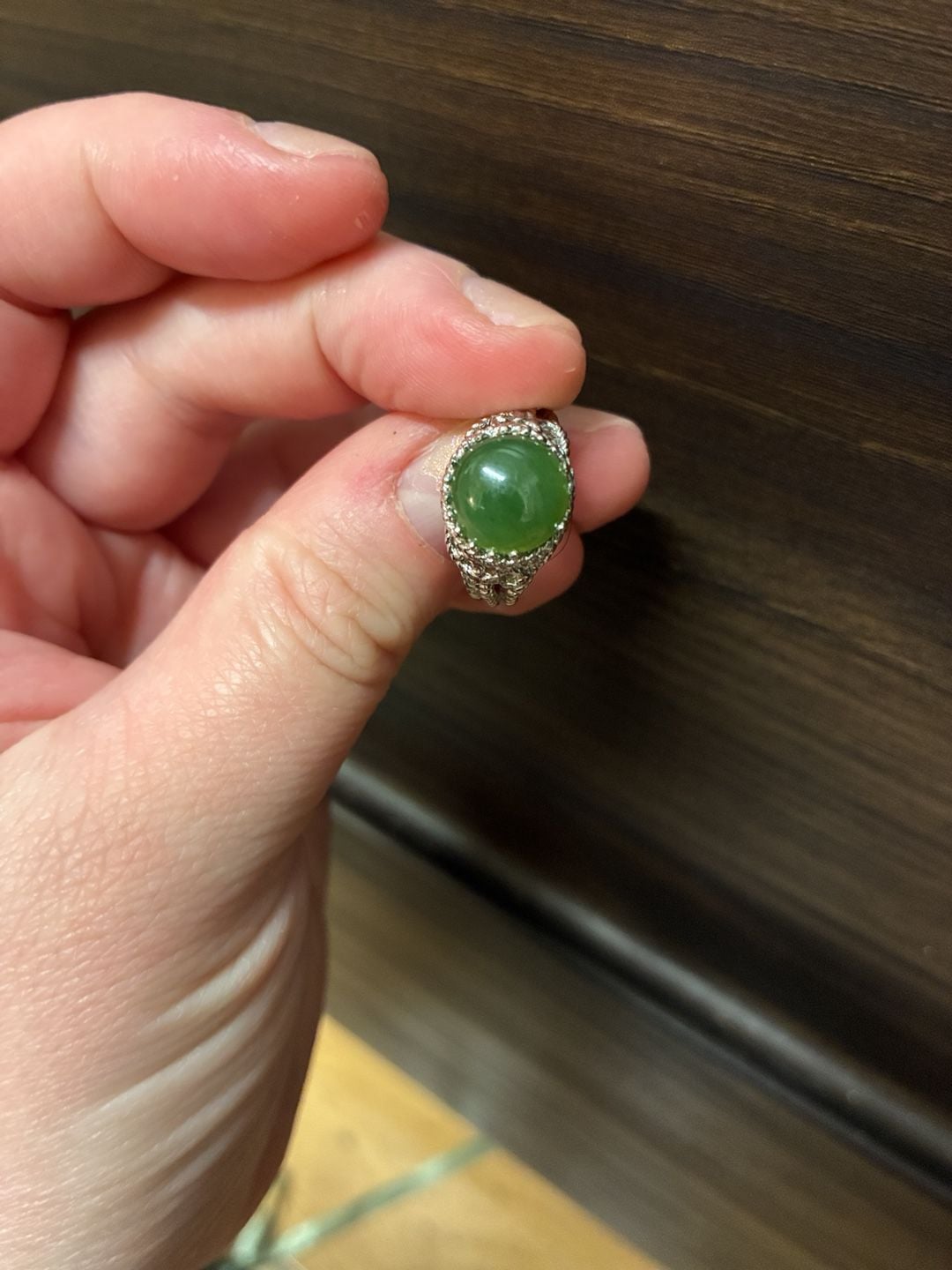 Vintage 1970s Sterling Silver Green Jade Cabochon Filigree Ring 6
