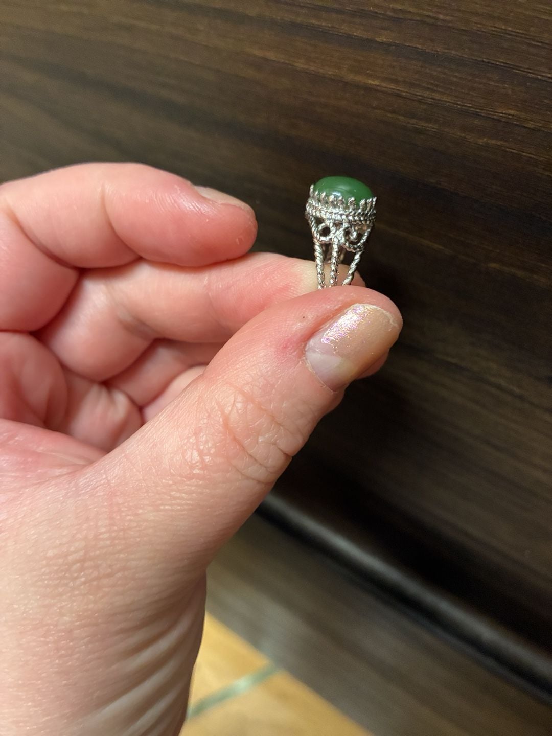 Vintage 1970s Sterling Silver Green Jade Cabochon Filigree Ring 7