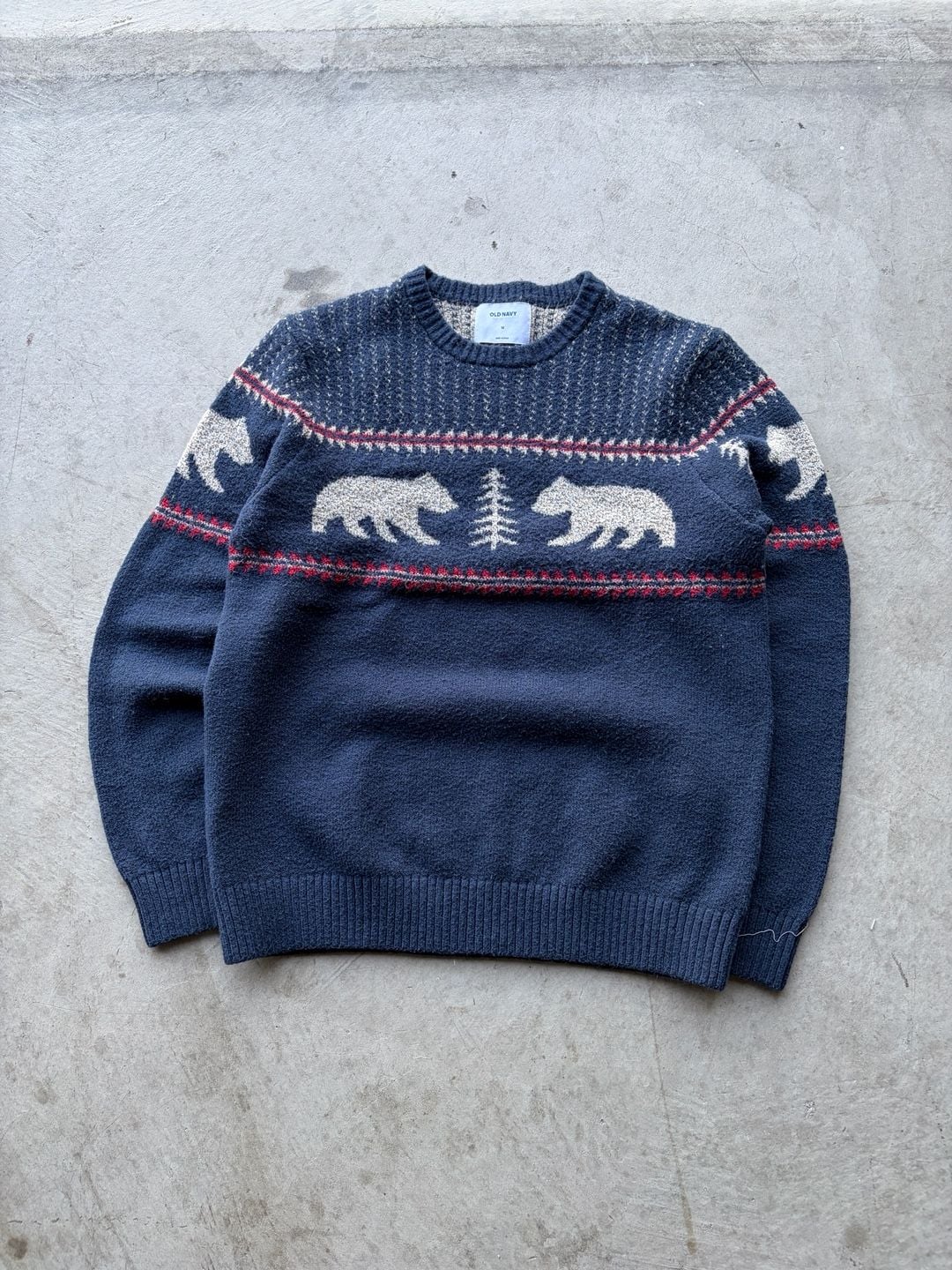 Old Navy Bear Fair Isle Sweater Size M Blue Knit Pullover 2