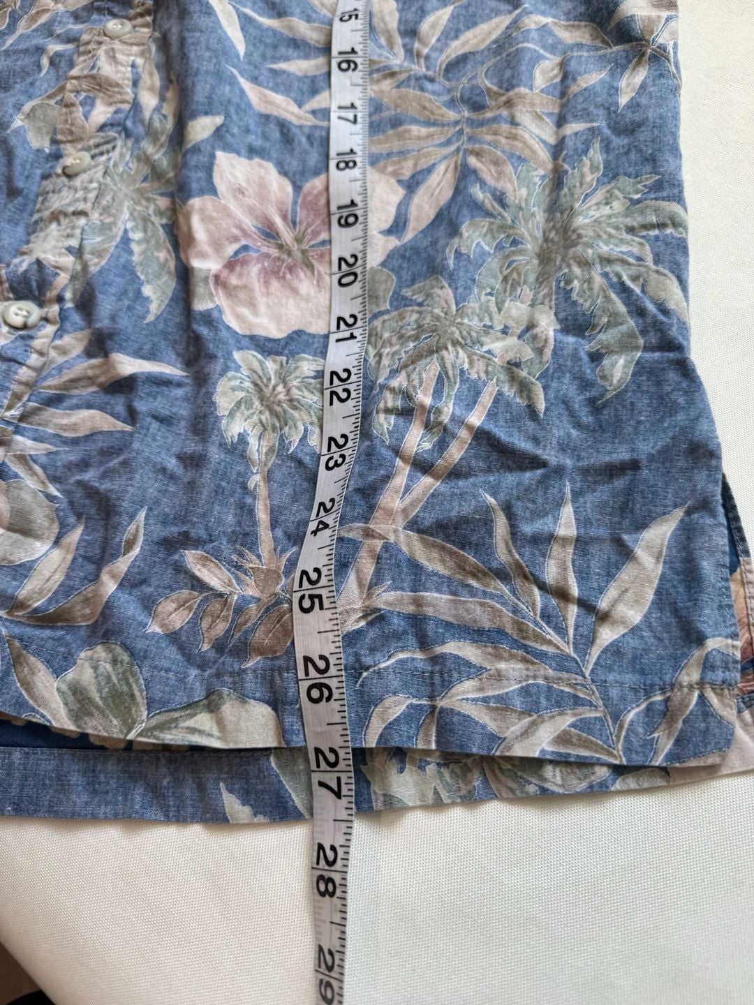 Tori Richard Hawaiian Aloha Shirt Blue Tropical Floral USA Made Men's Size S 6