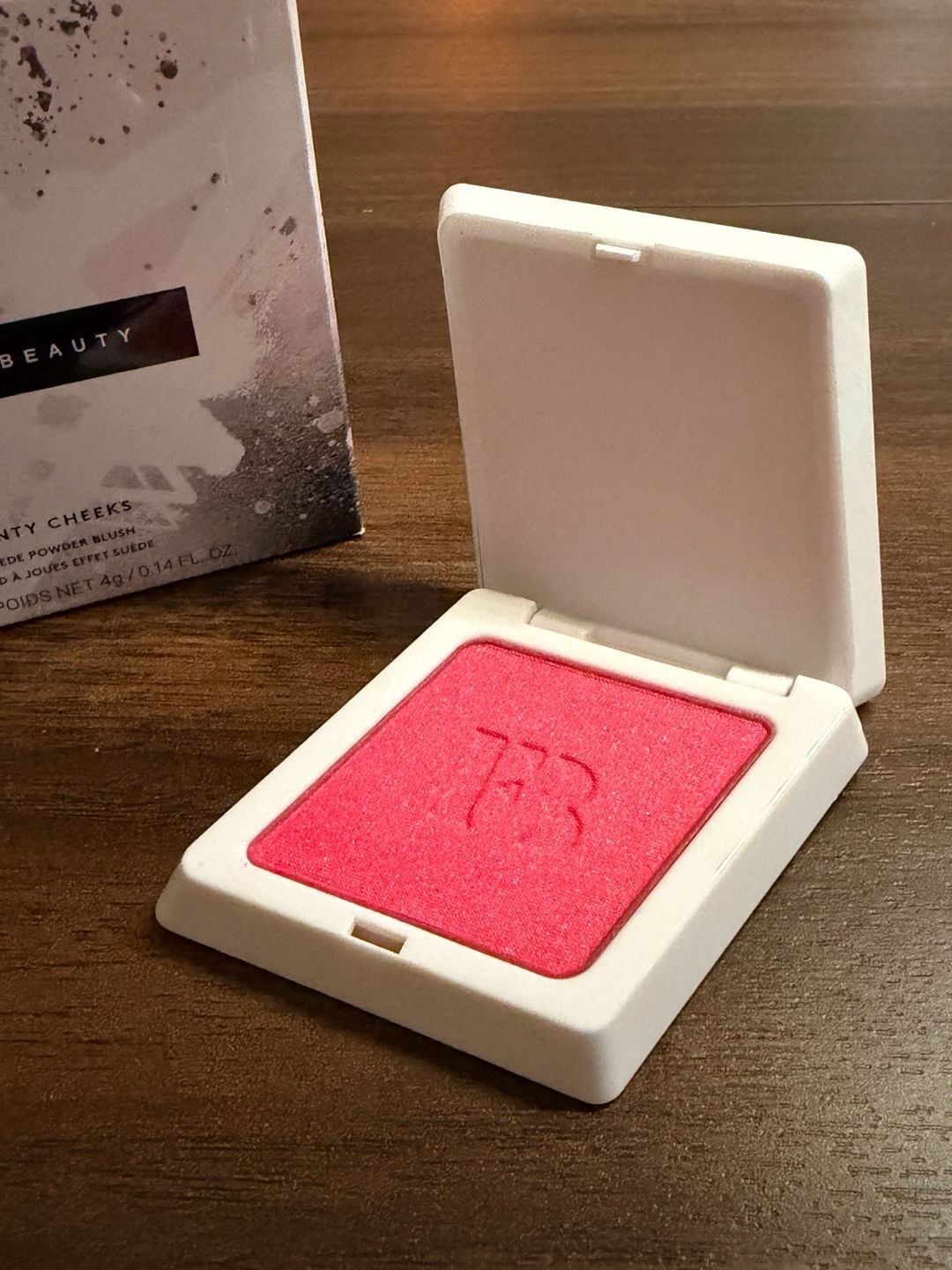 Fenty Beauty Fenty Cheeks Suede Powder Blush Bubbleband$ 11 NIB 2