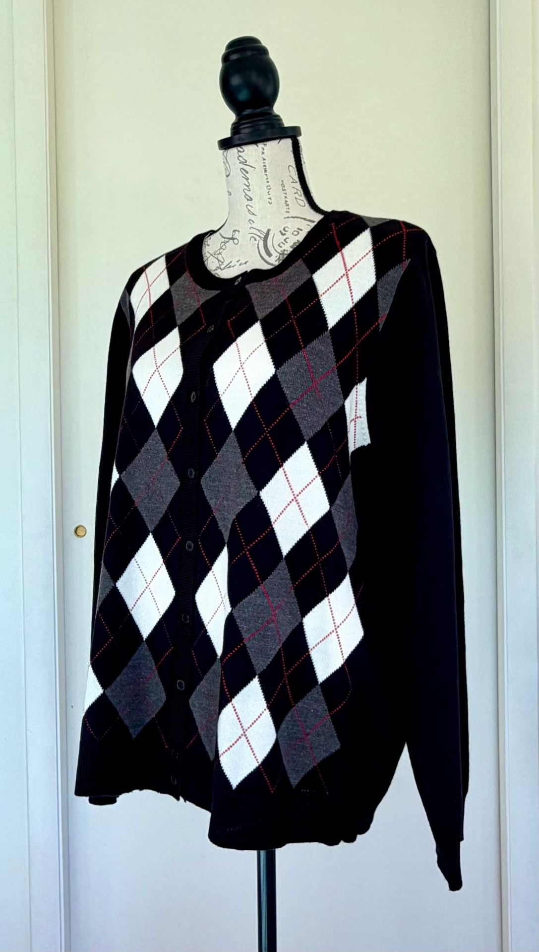 Croft & Barrow Argyle Cardigan Sweater Black White Gray Size Large 7