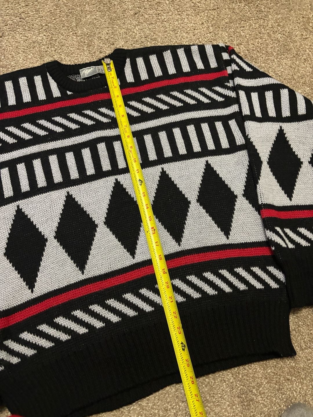 1990s Prima Sweater Size XL Black Red White Patterned Vintage 3