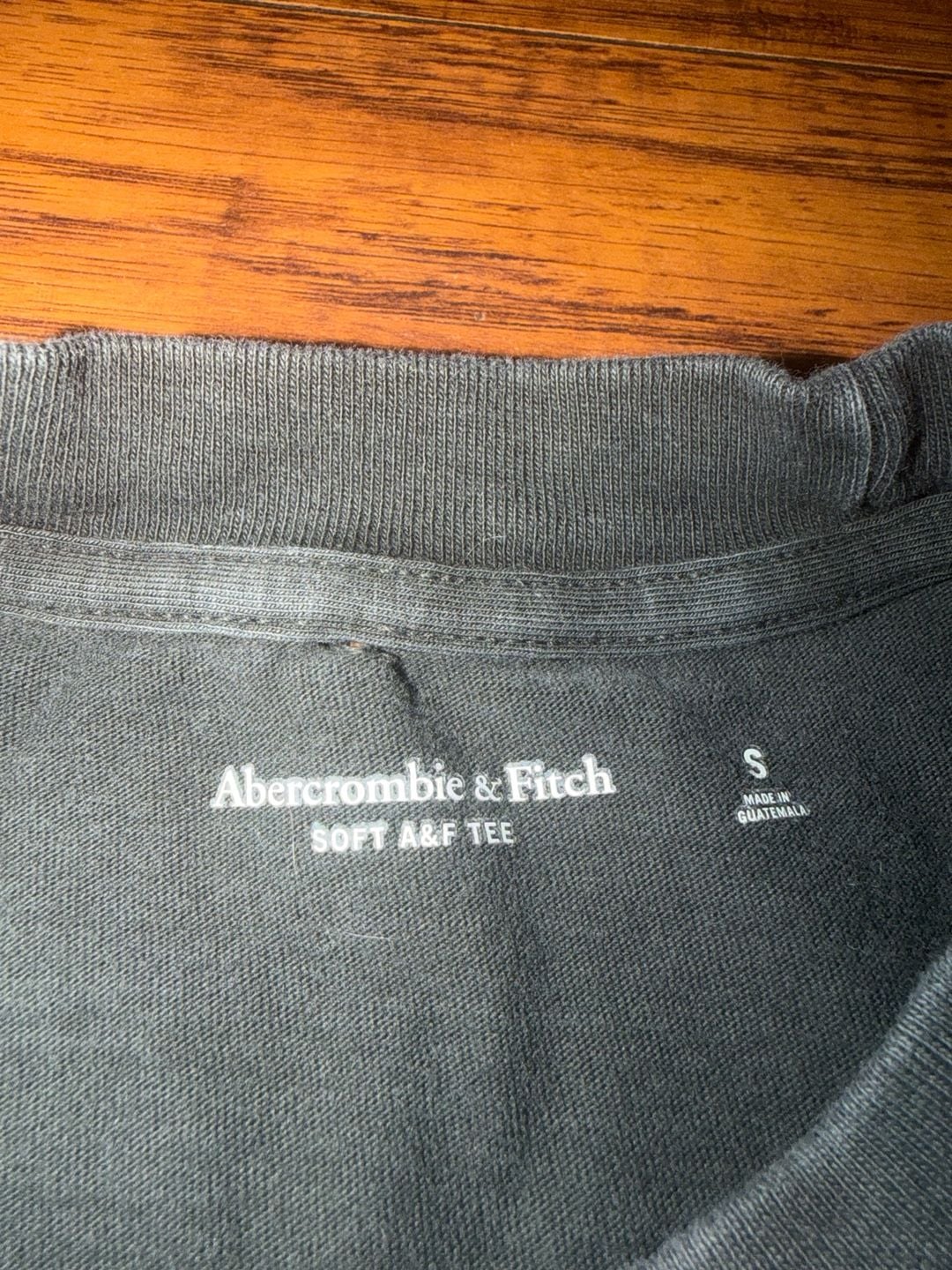 Abercrombie & Fitch Denali Alaska Graphic Long Sleeve Shirt Black 8