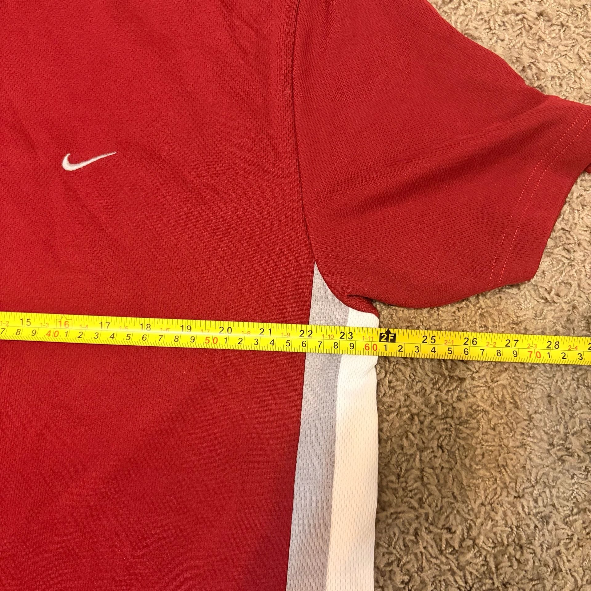 Nike Athletic T-Shirt Red White Mesh Side Panels 5