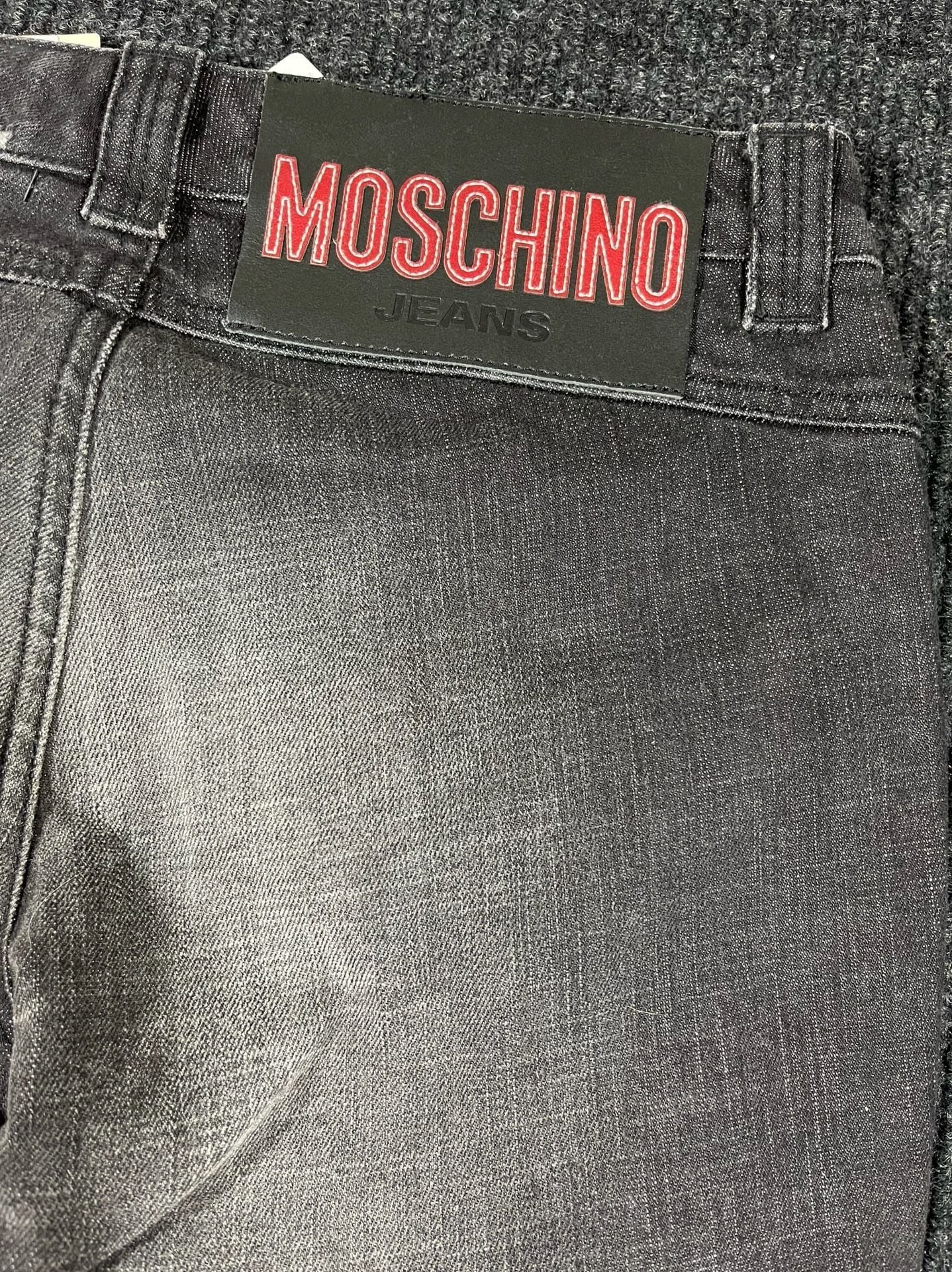Moschino Jeans Slim Fit NWT Size 29 Black Distressed Denim Pants 14