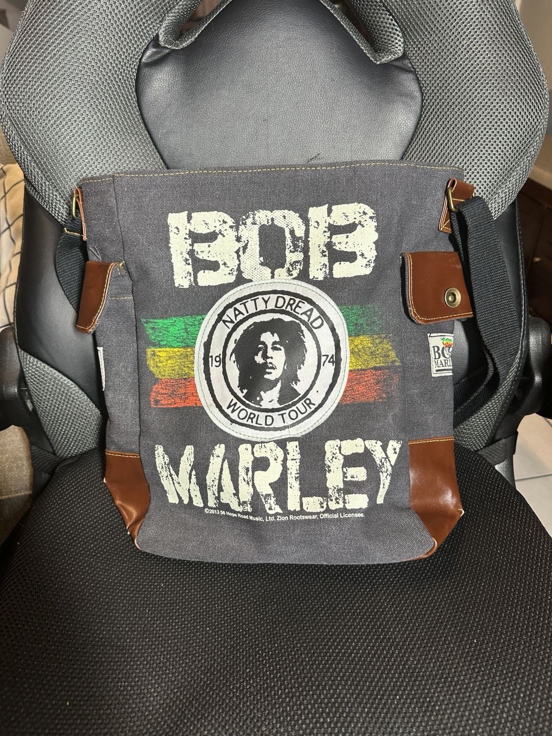 Bob Marley Natty Dread World Tour Canvas Messenger Bag Gray 3
