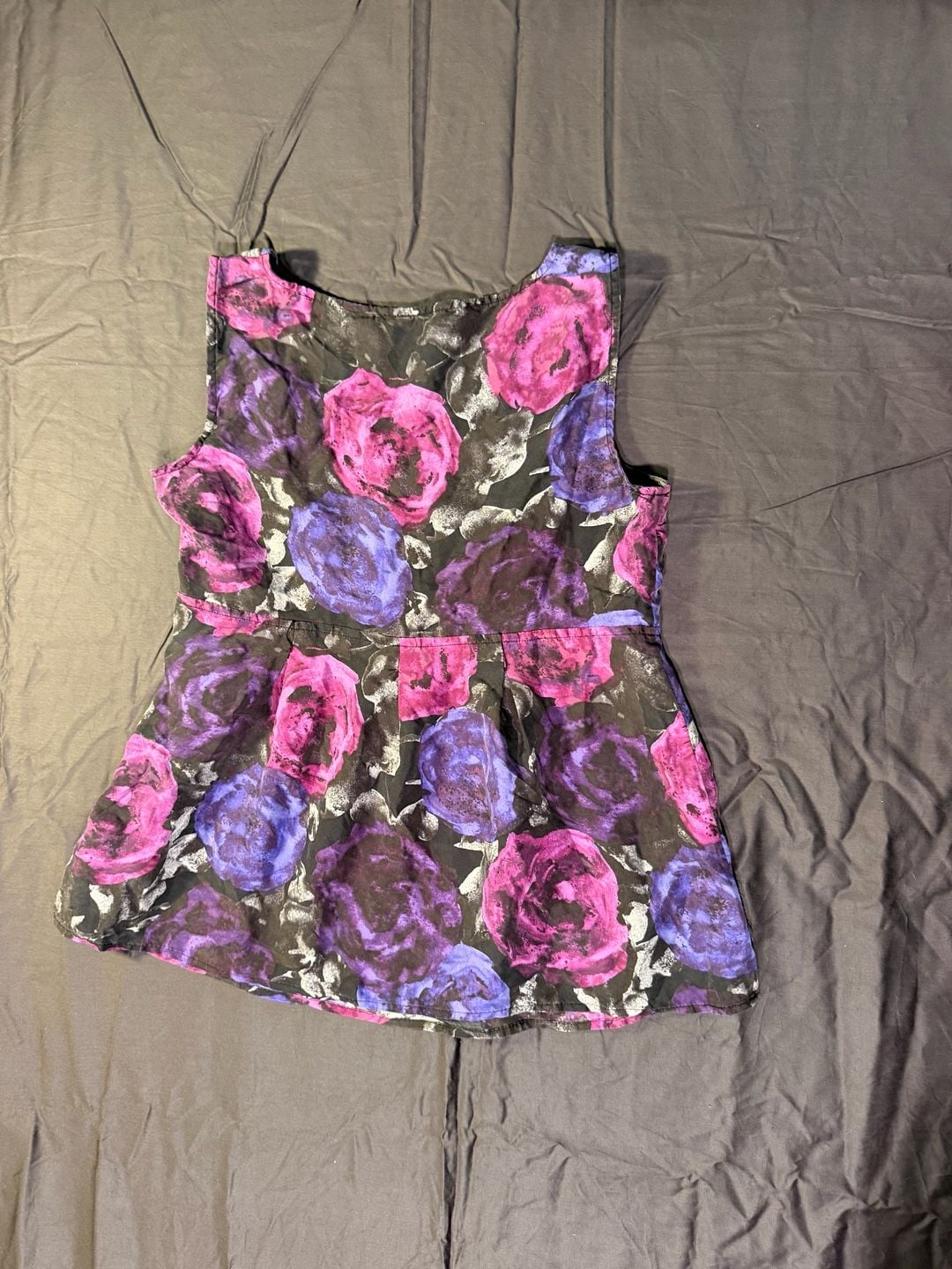 Michael Kors Floral Sleeveless Blouse Size 8 Purple Black Rose Tank Top 4
