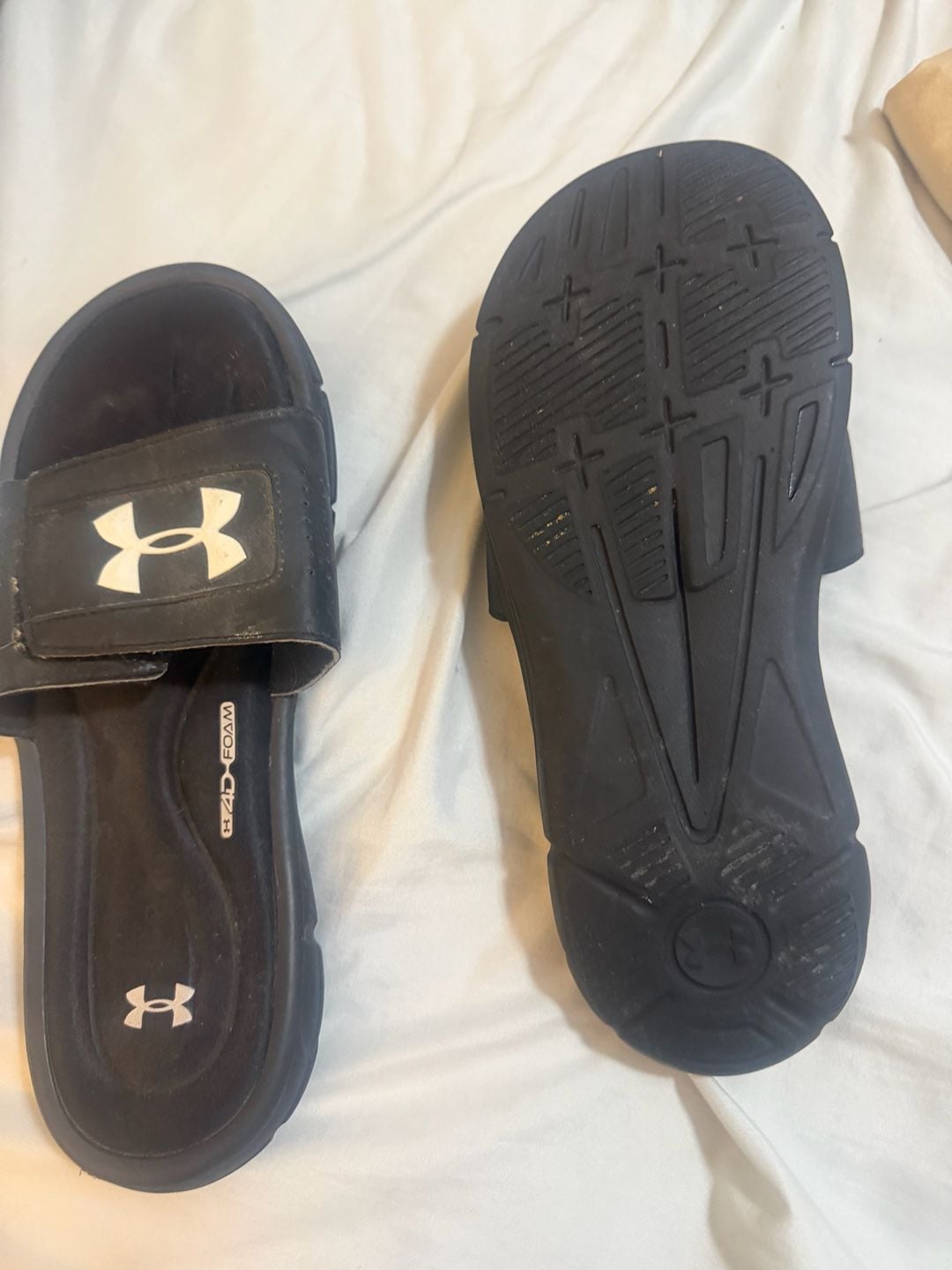 Under Armour Ignite VI Slide Sandals Black White 4