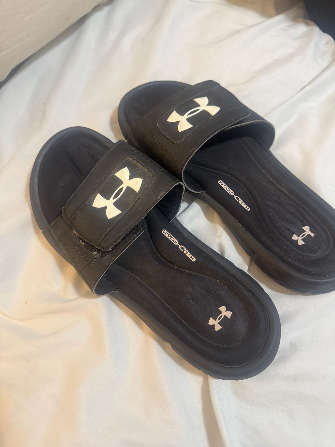 Under Armour Ignite VI Slide Sandals Black White 6