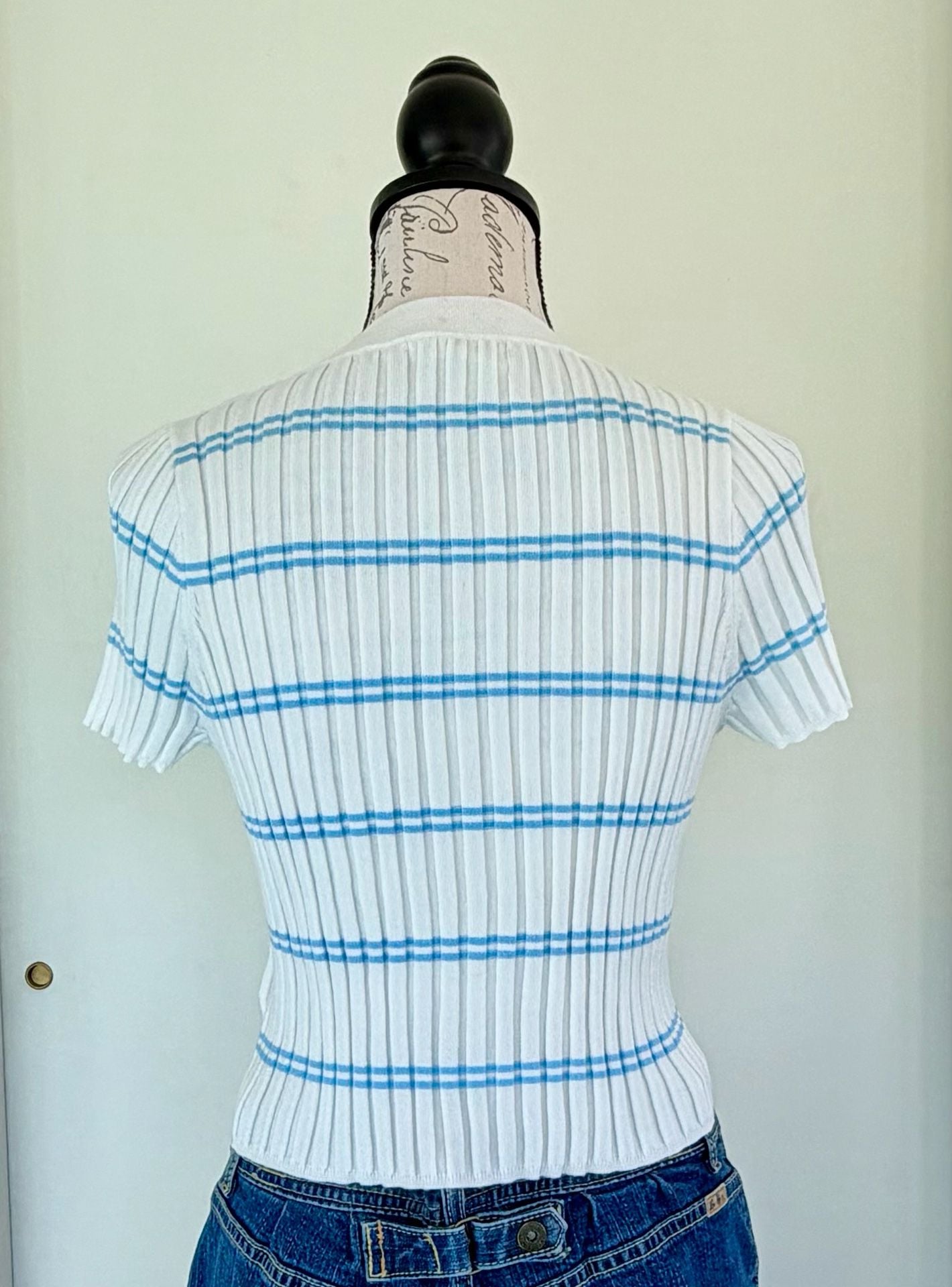 Happily Grey Women’s Ribbed Striped Short Sleeve Sweater White Blue Large 4