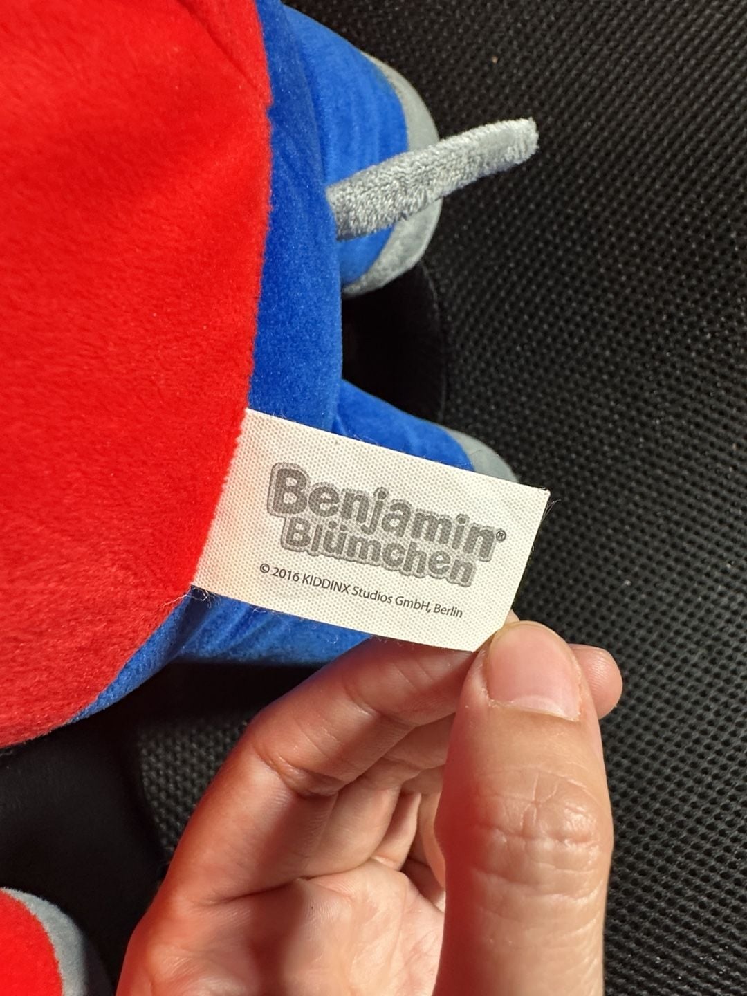 Benjamin Blümchen Elephant Plush Toy Red Hat Blue Overalls 2016 Kiddinx 4