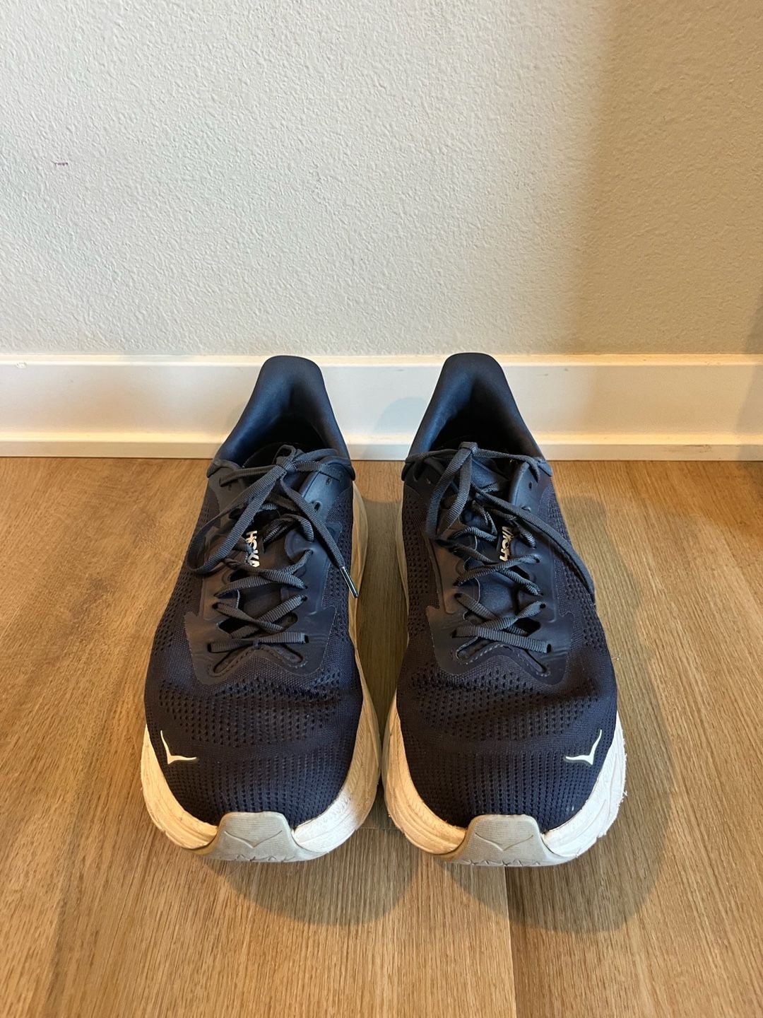 Hoka One One, Arahi 7, Navy Blue Size Running Shoes, Cushioned Support, Men’s 14 3