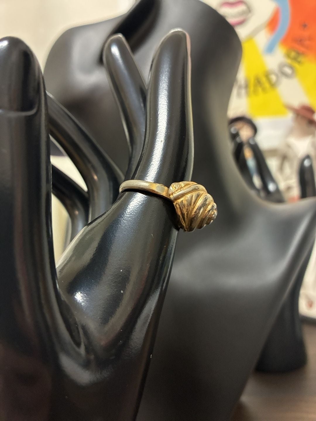 Vintage 1980s Two-Tone Swirl Statement Ring 3