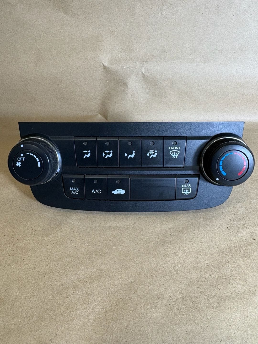2007–2011 Honda CR-V A/C Heater Climate Control Panel 79500-SWA-A1 OEM 1