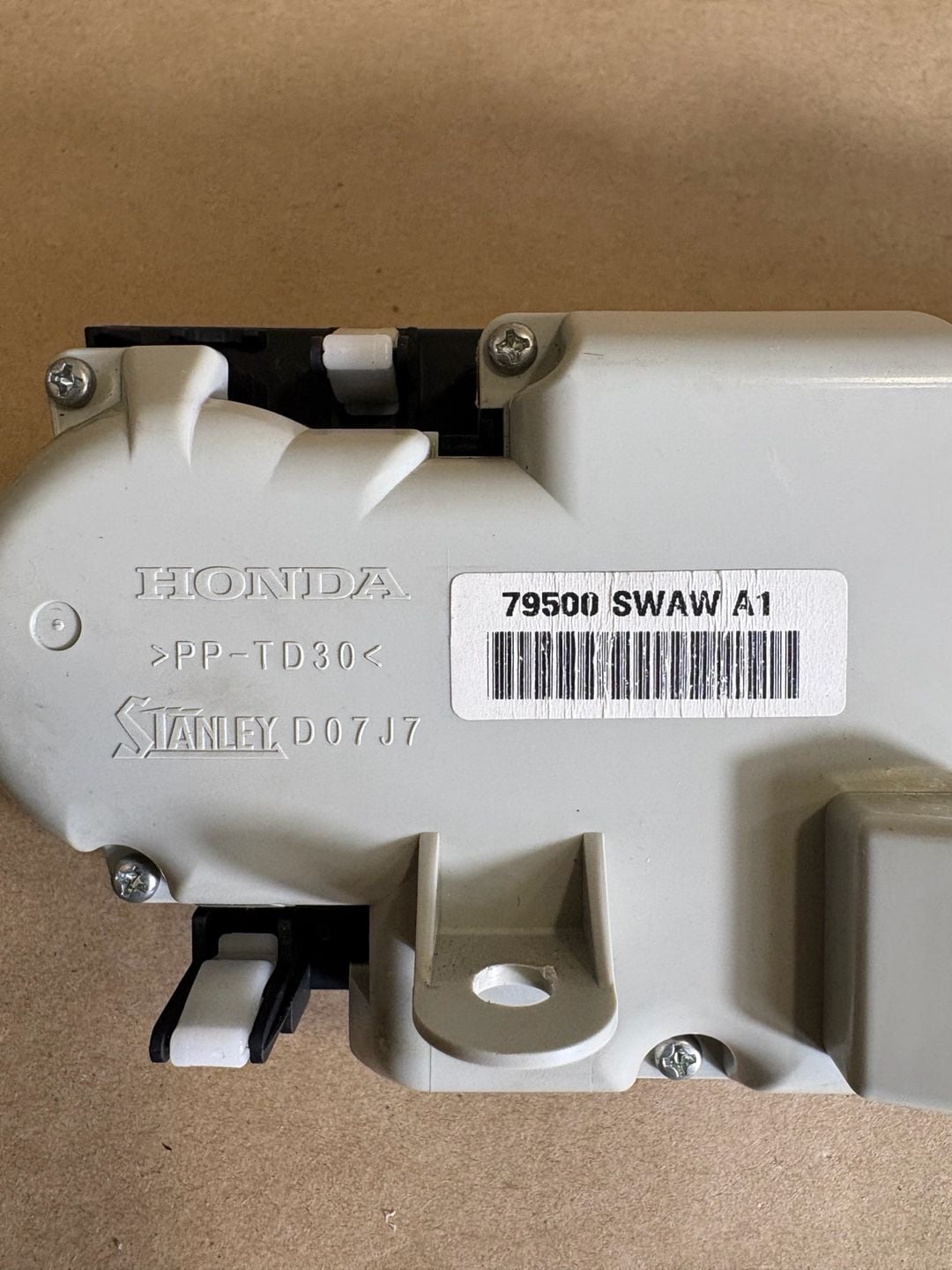 2007–2011 Honda CR-V A/C Heater Climate Control Panel 79500-SWA-A1 OEM 2