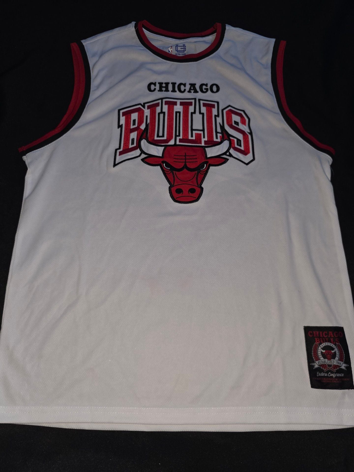 Ultra Game Chicago Bulls Jersey Size L White Basketball Tank Top 3