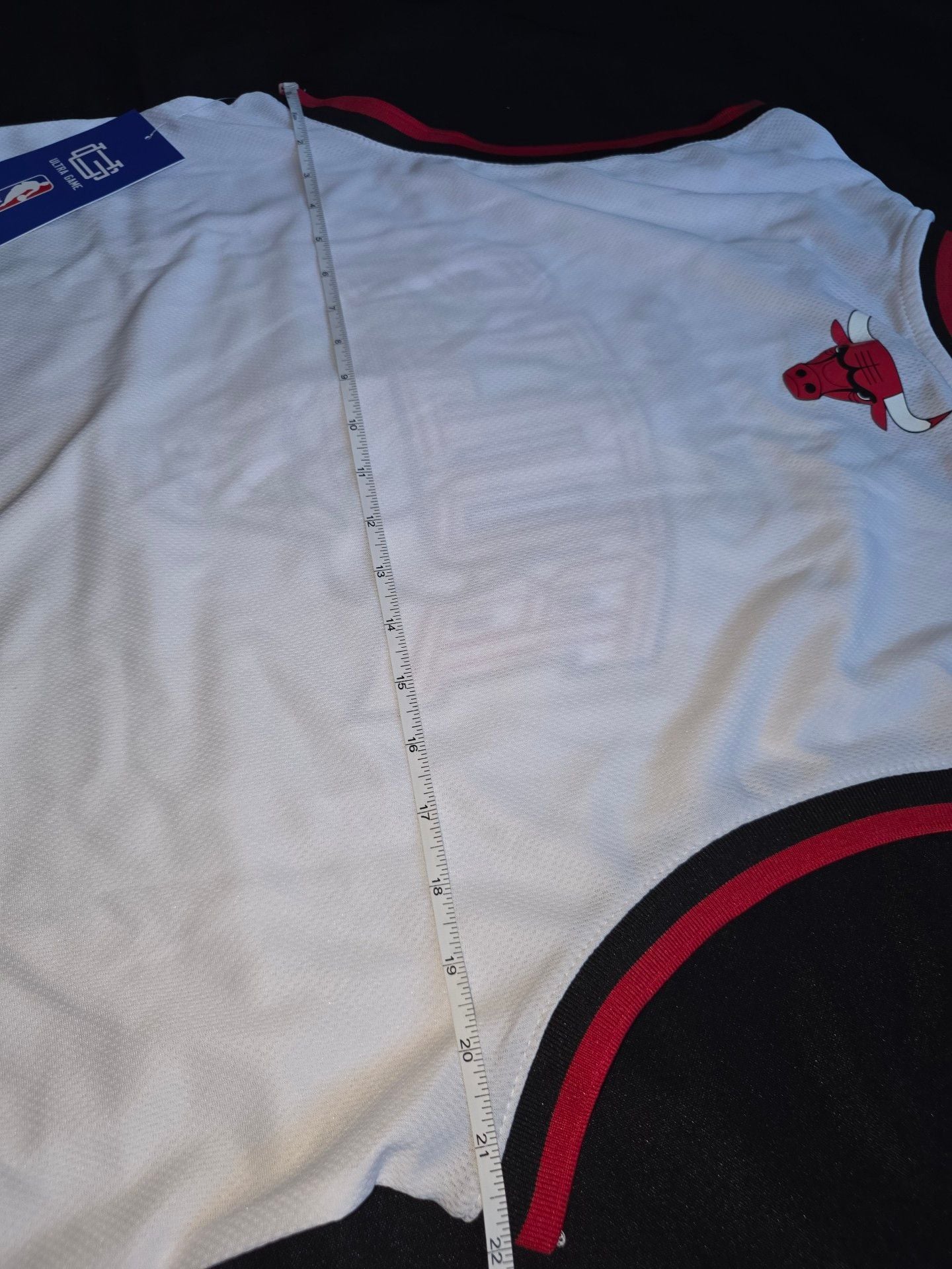 Ultra Game Chicago Bulls Jersey Size L White Basketball Tank Top 7