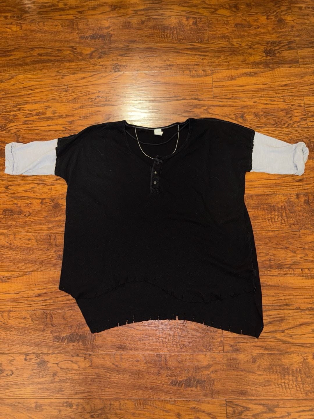 We The Free Henley Top Size S Black Contrasting Sleeves 2