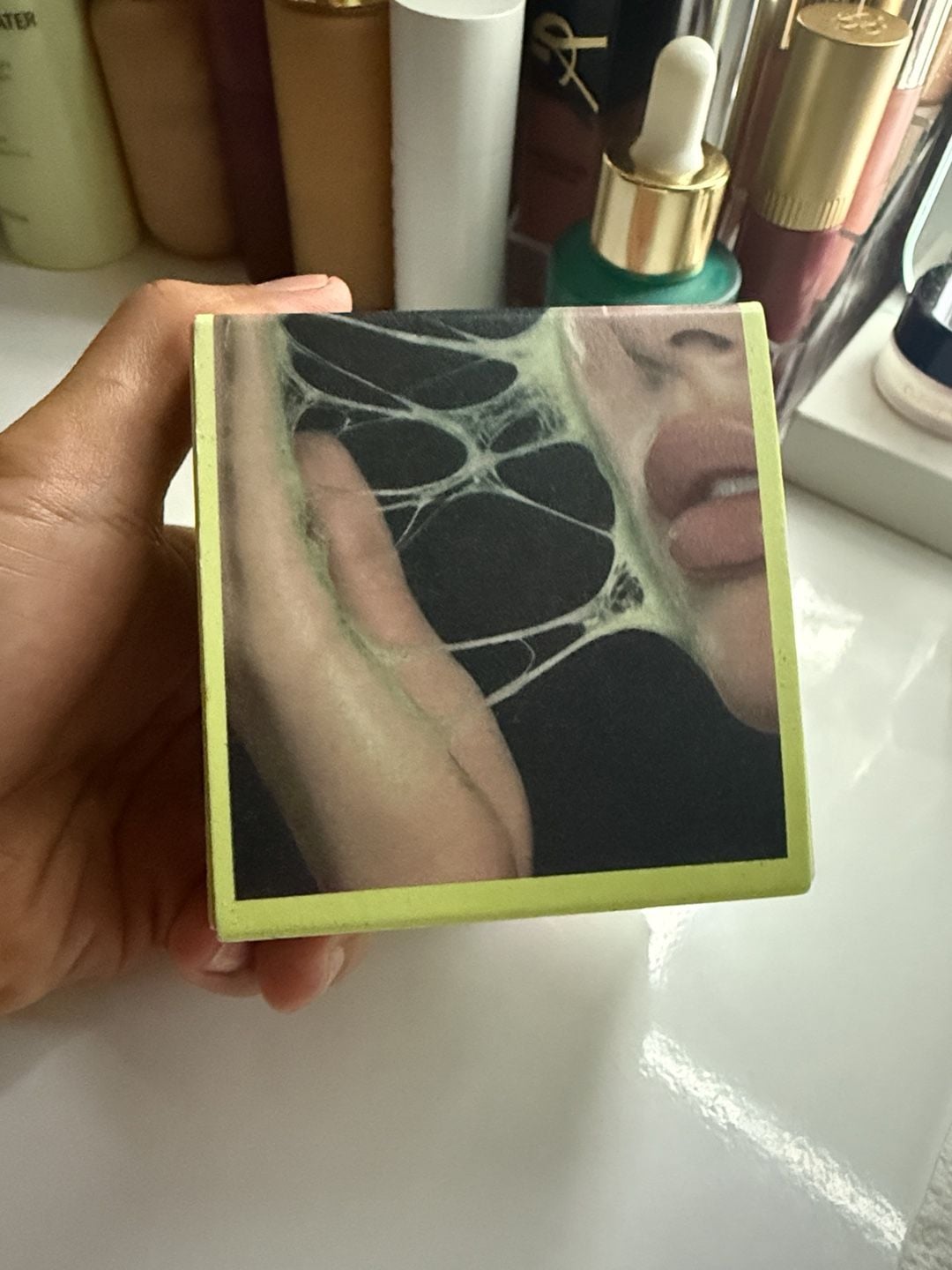 Product thumbnail 3