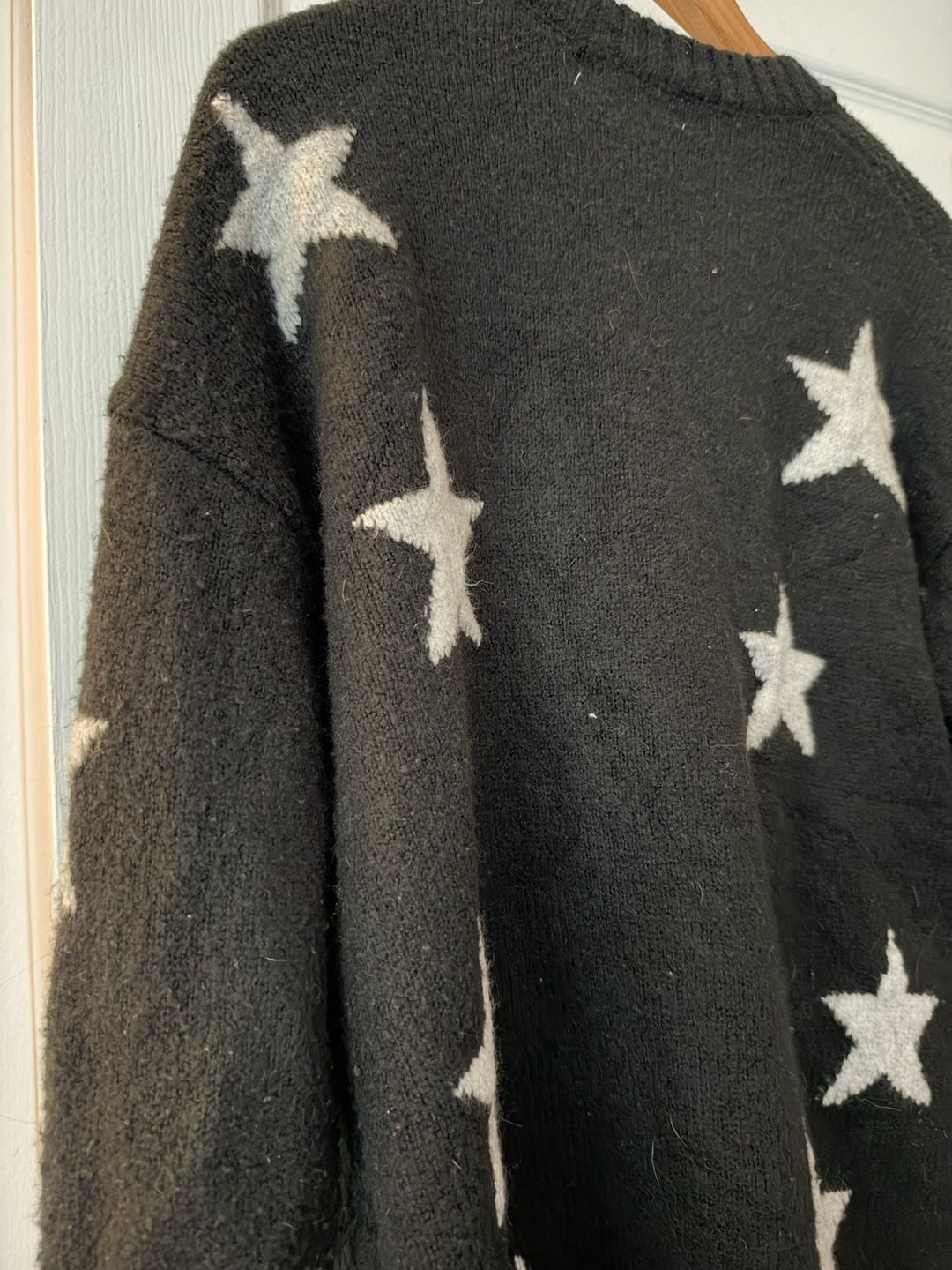 No Boundaries Cardigan Sweater Size S (4-6) Black White Stars 6