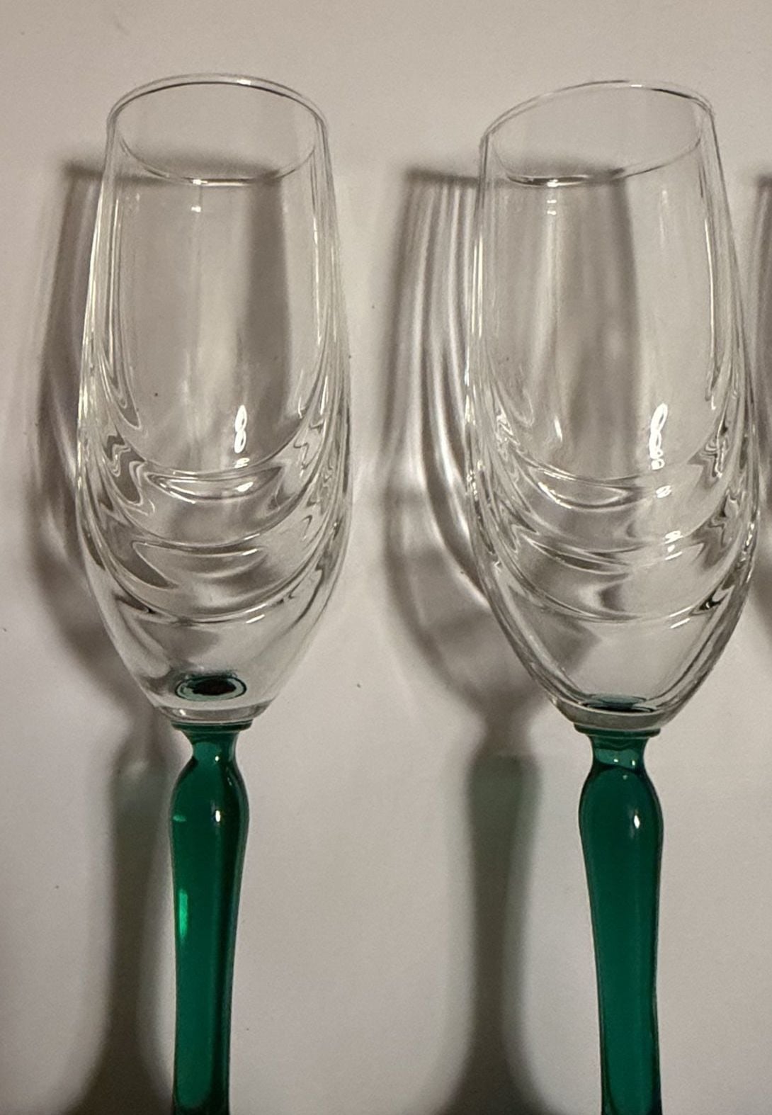 Green Stem Swirl Champagne Flutes Set of 3 5