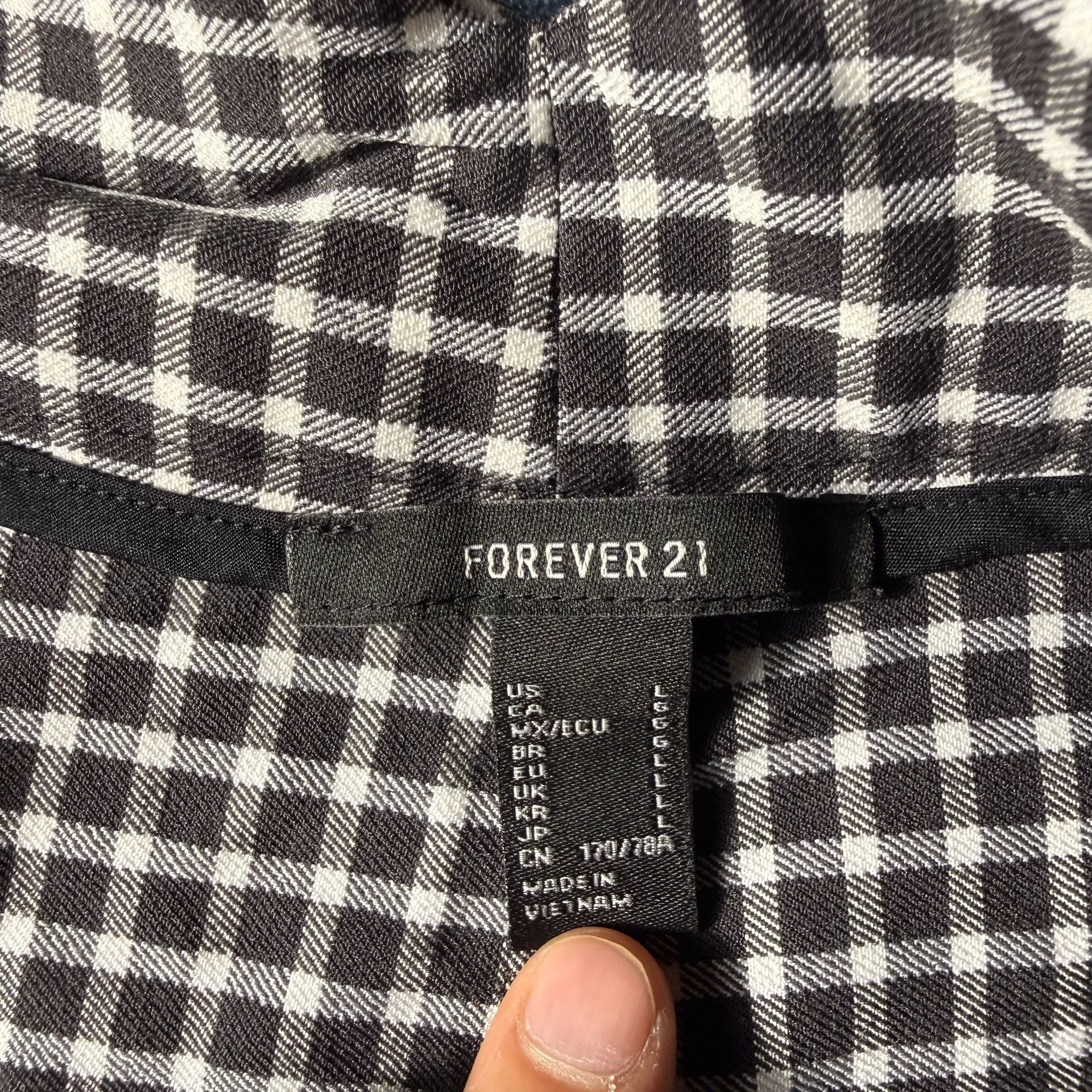 Product thumbnail 4
