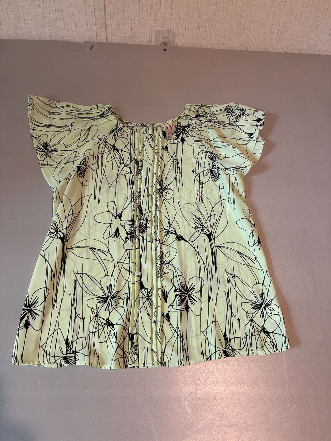 worthington blusa con estampado con bóton de cuello con cordón 2