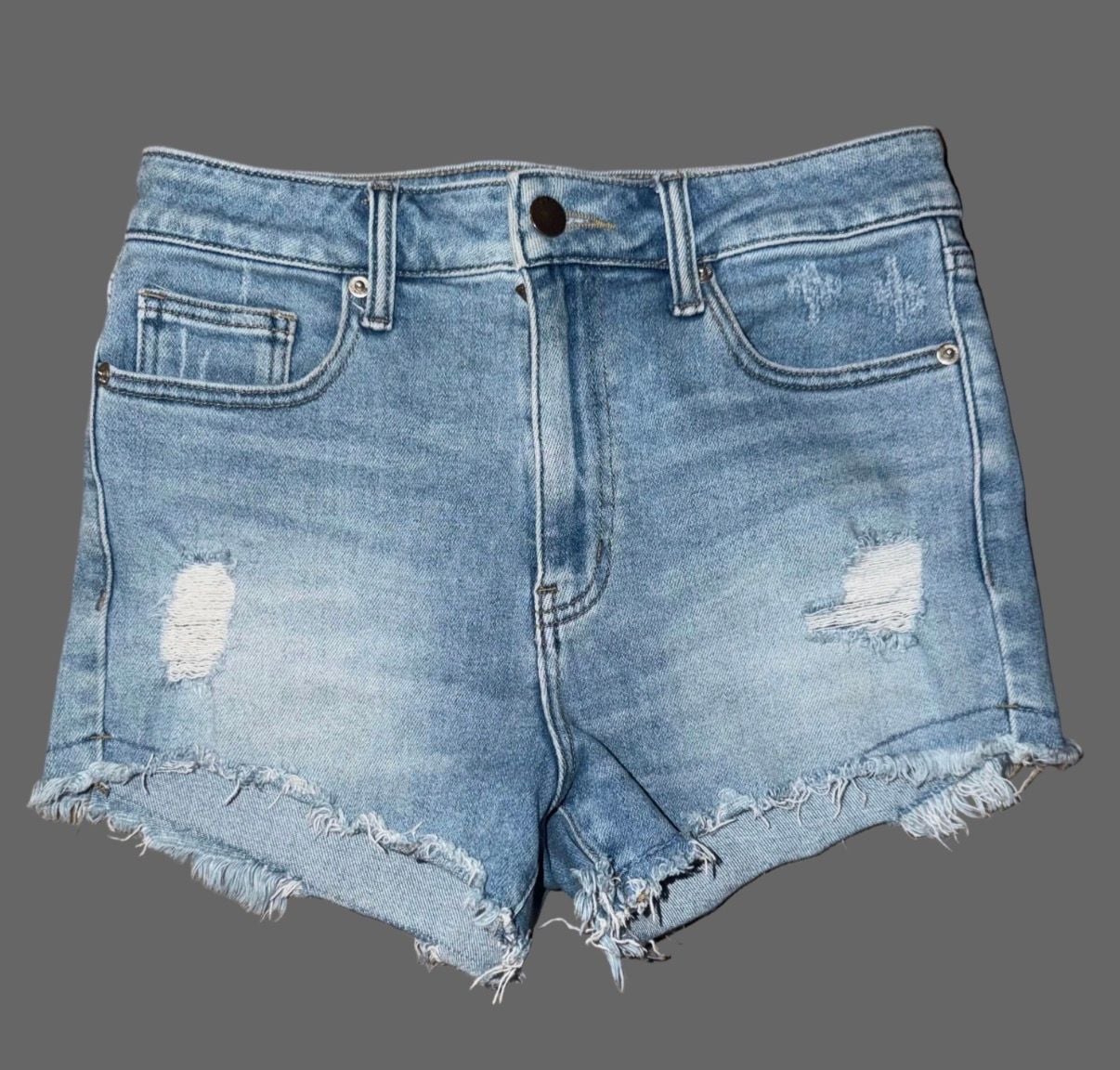 L.T.J. Light Wash Distressed Denim Shorts – Medium 5