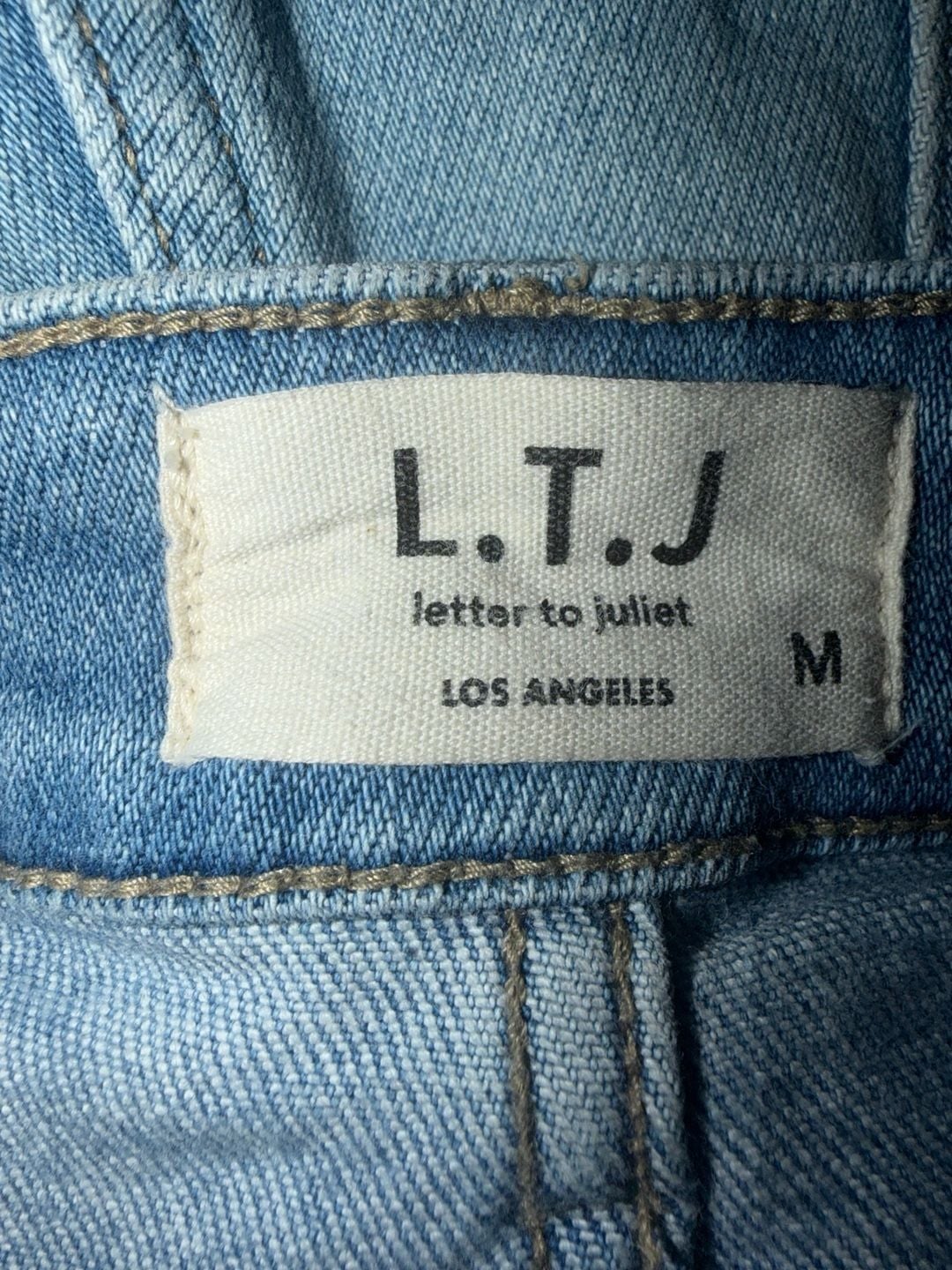 L.T.J. Light Wash Distressed Denim Shorts – Medium 11