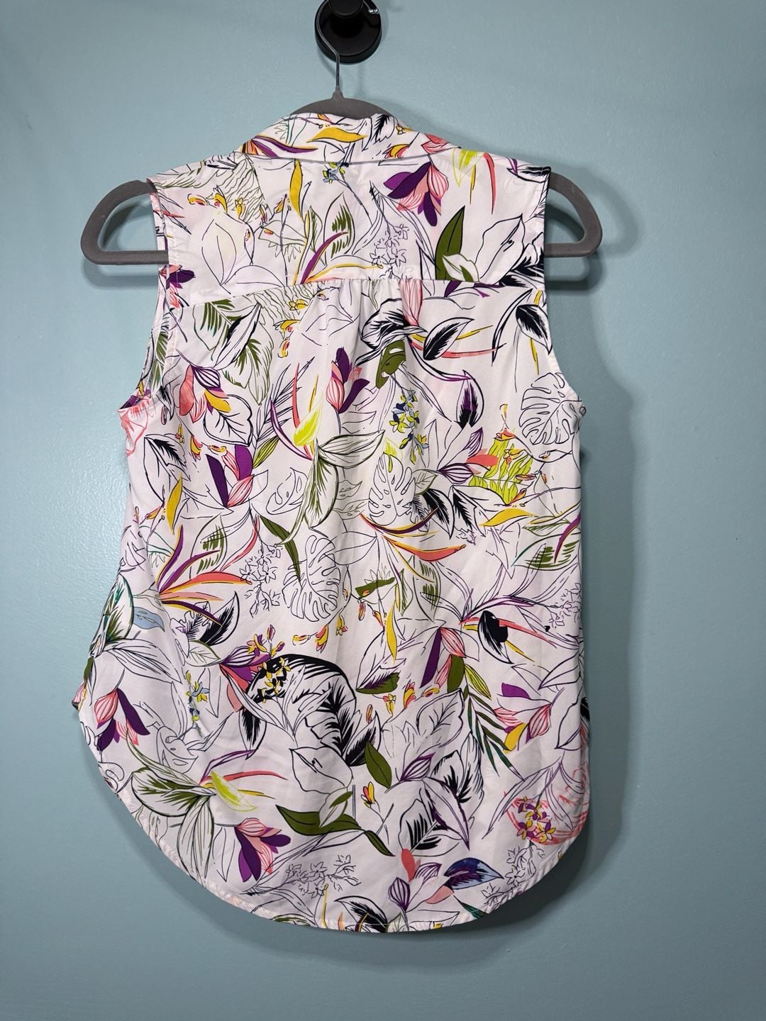 A New Day Floral Sleeveless Button-Down Shirt Size S 3